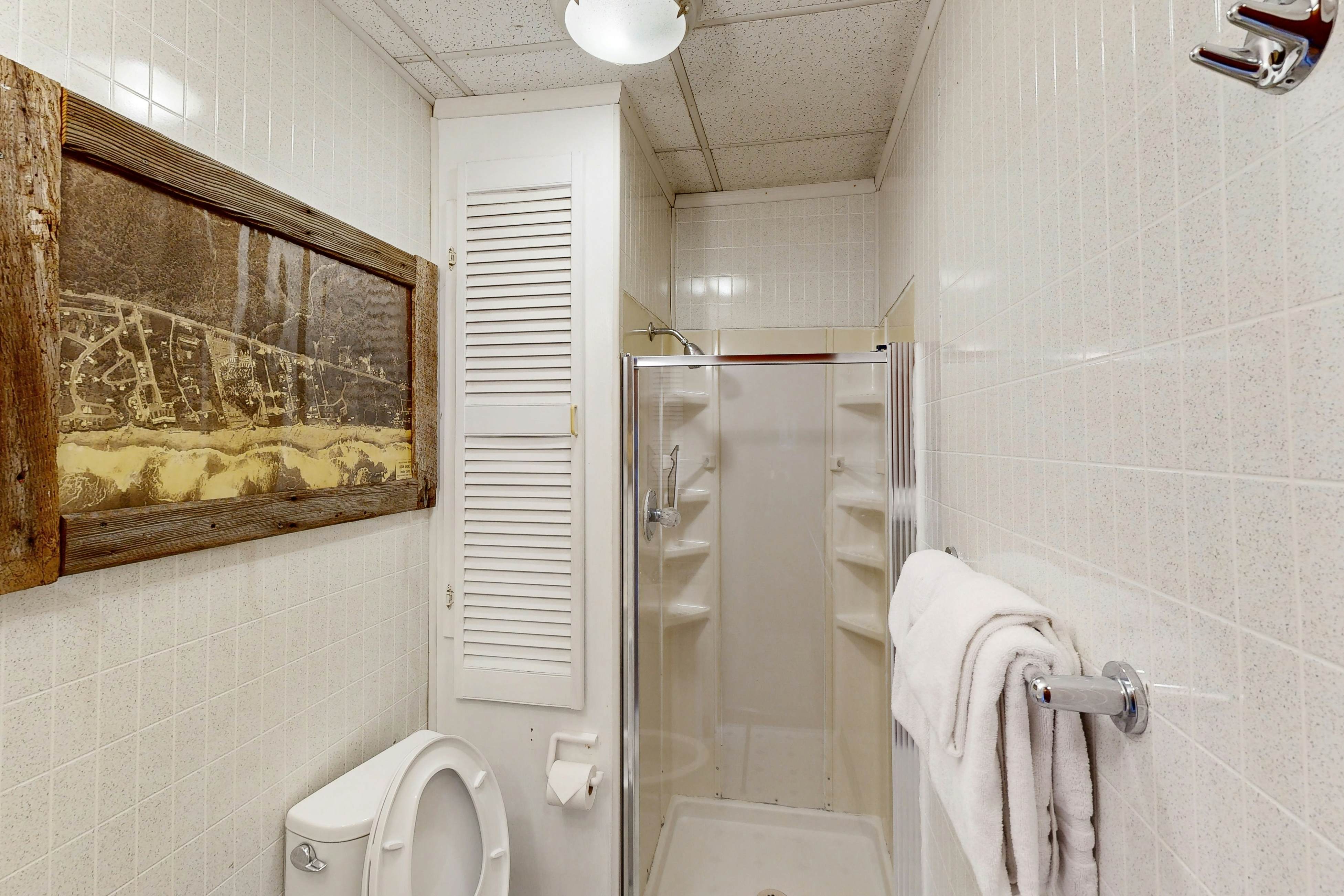 Sullishak Ocean-View Cabin | 450 Feet to the Beach | Walk to Local Market & Café