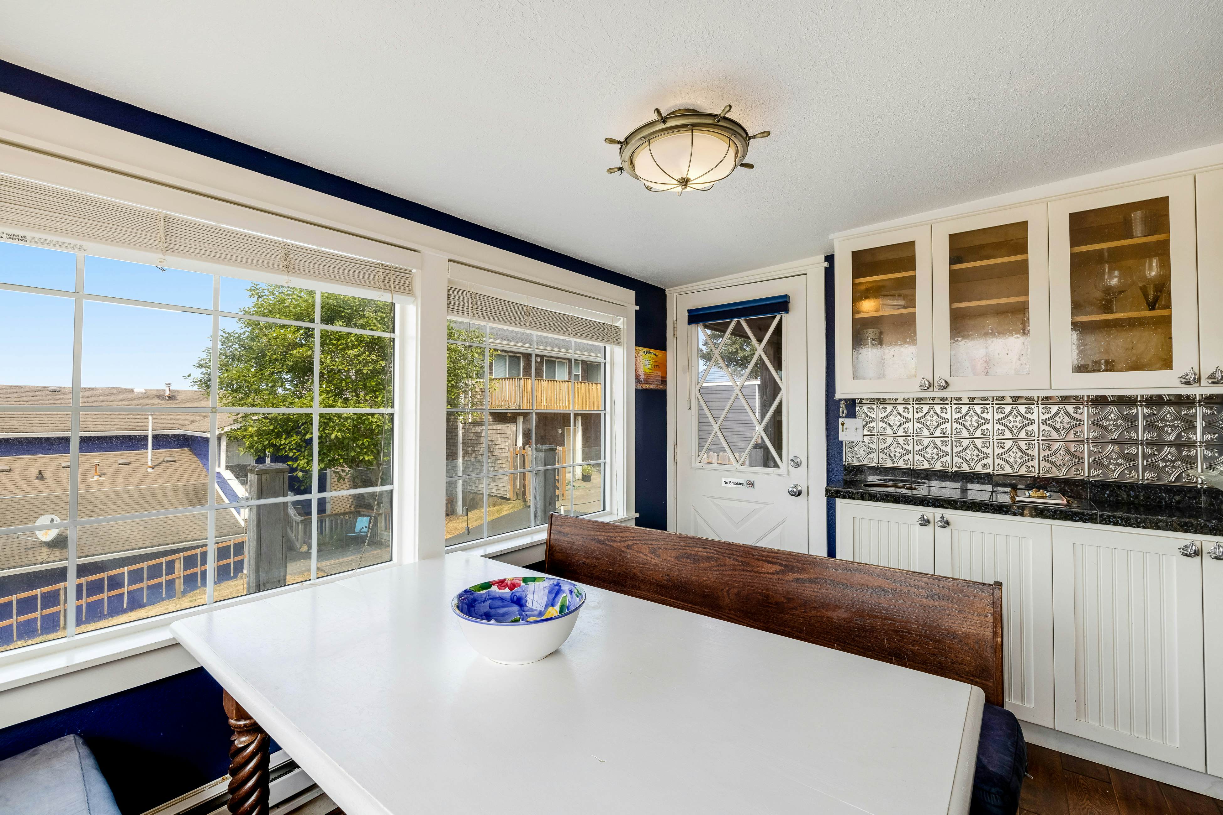 2-Story Dog-Friendly Aparthotel w/Deck, Gas Fireplace, Ocean Views, Beach Access