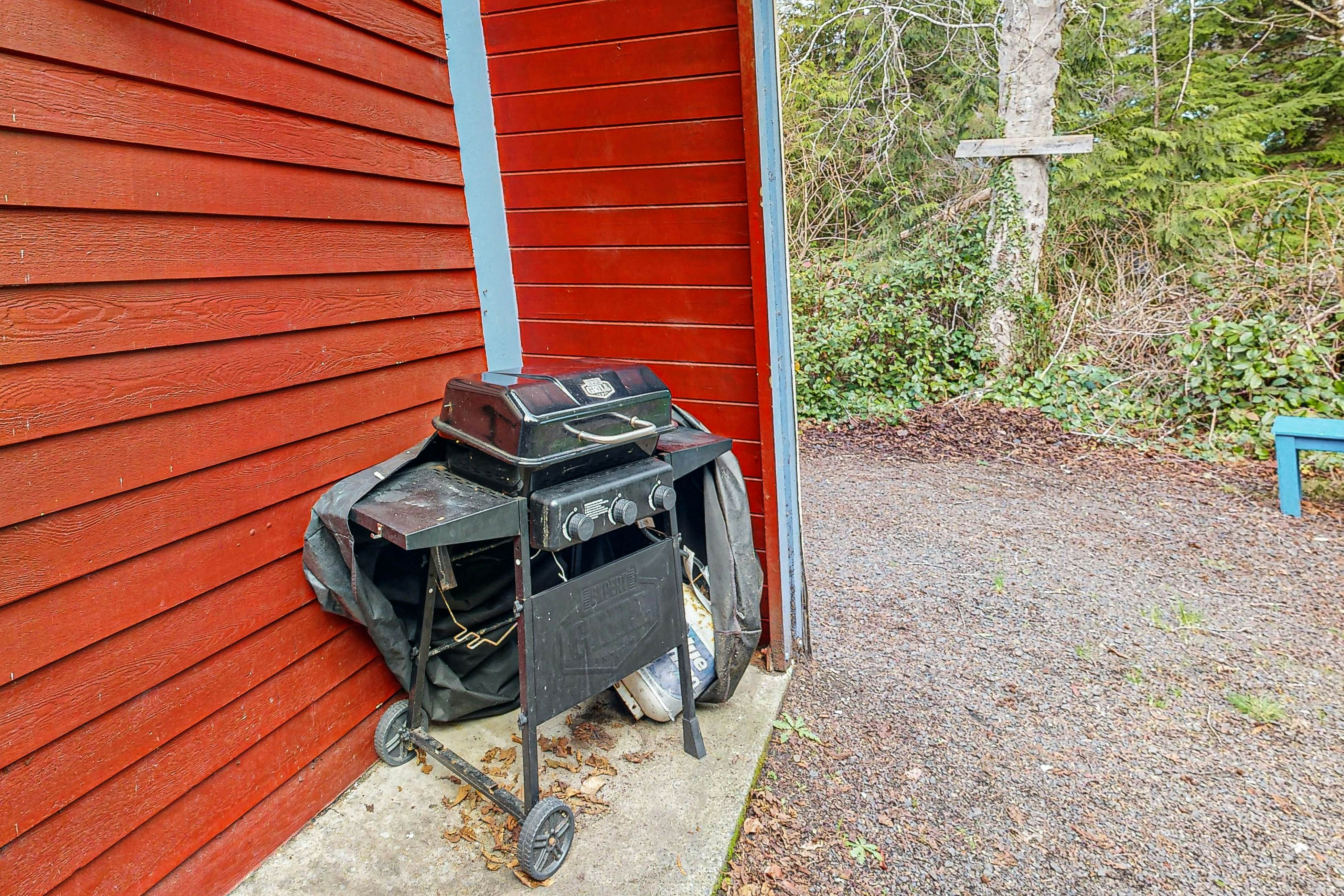 Fun and Unforgettable Beach House - Dog-friendly with a Great Location