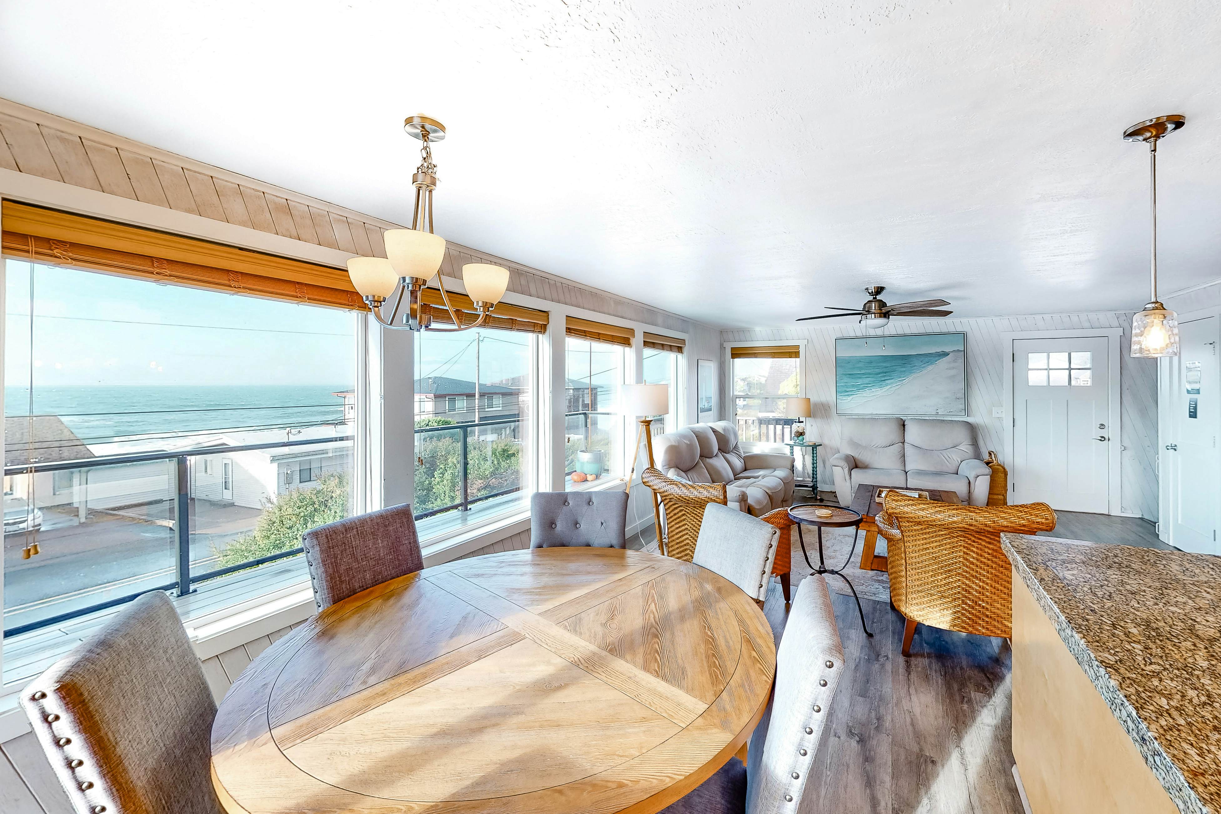 Family-friendly house w/ ocean view & private hot tub - walk to beach, dogs OK