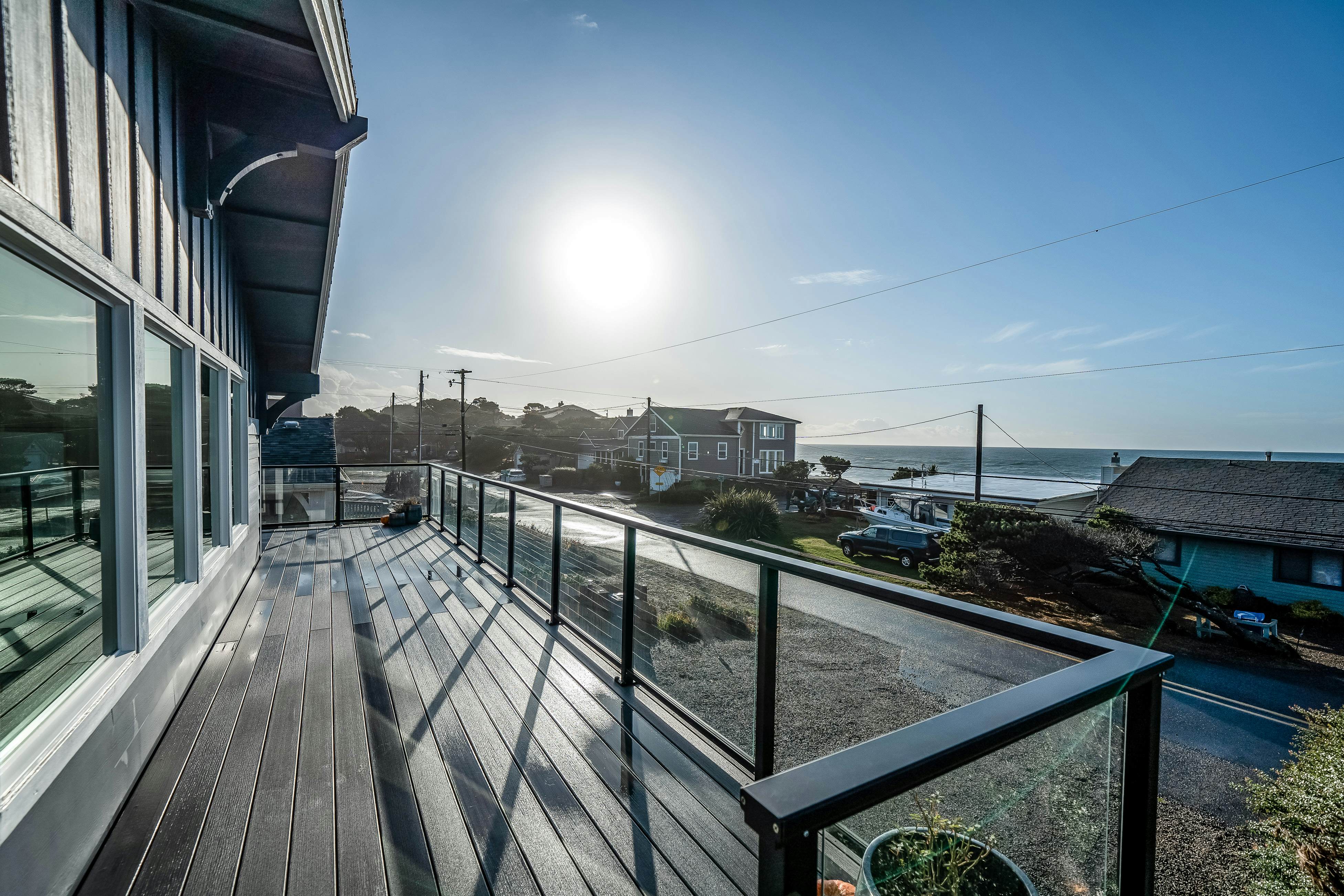 Family-friendly house w/ ocean view & private hot tub - walk to beach, dogs OK