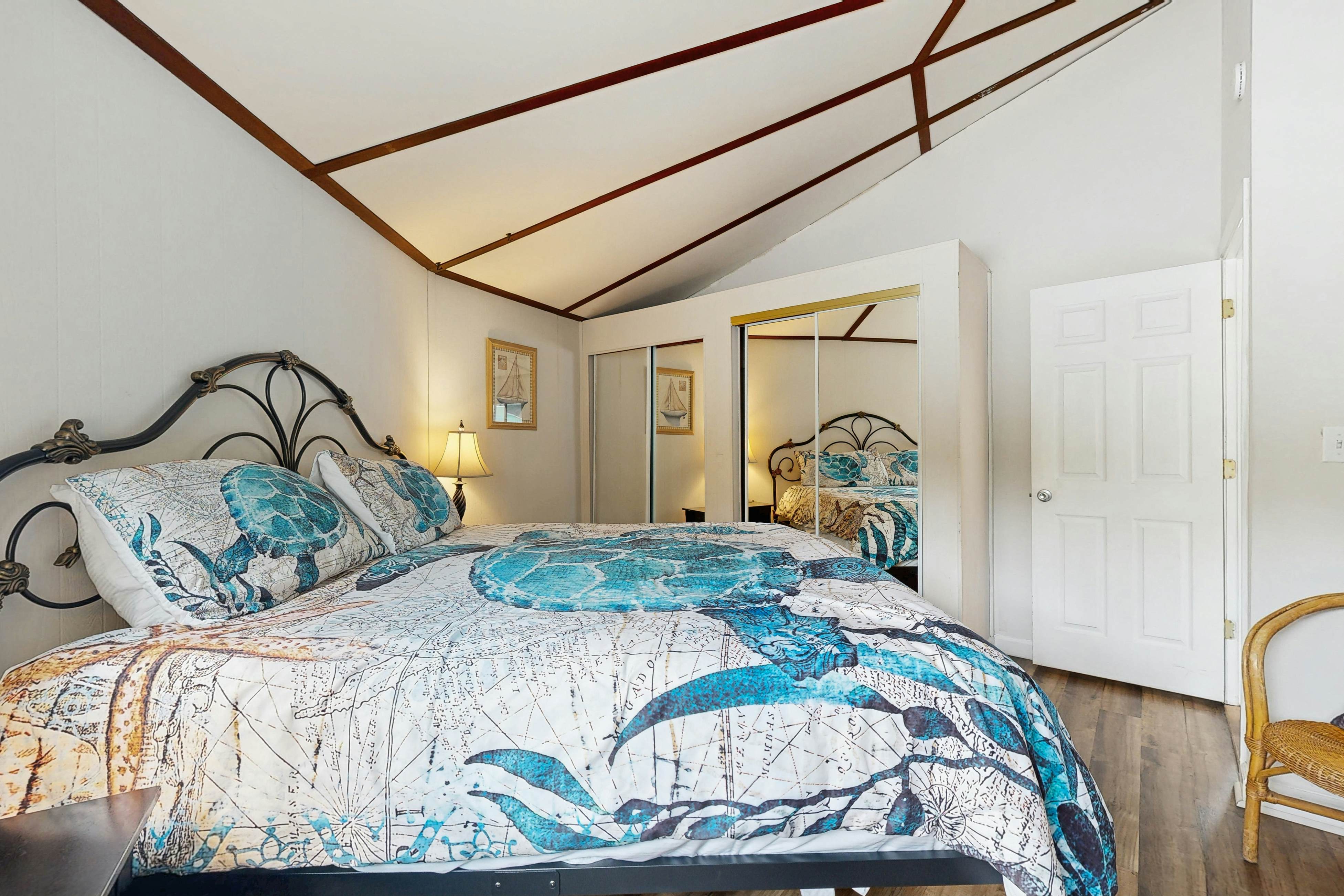 Unique and spacious home with private hot tub game room and great ocean views