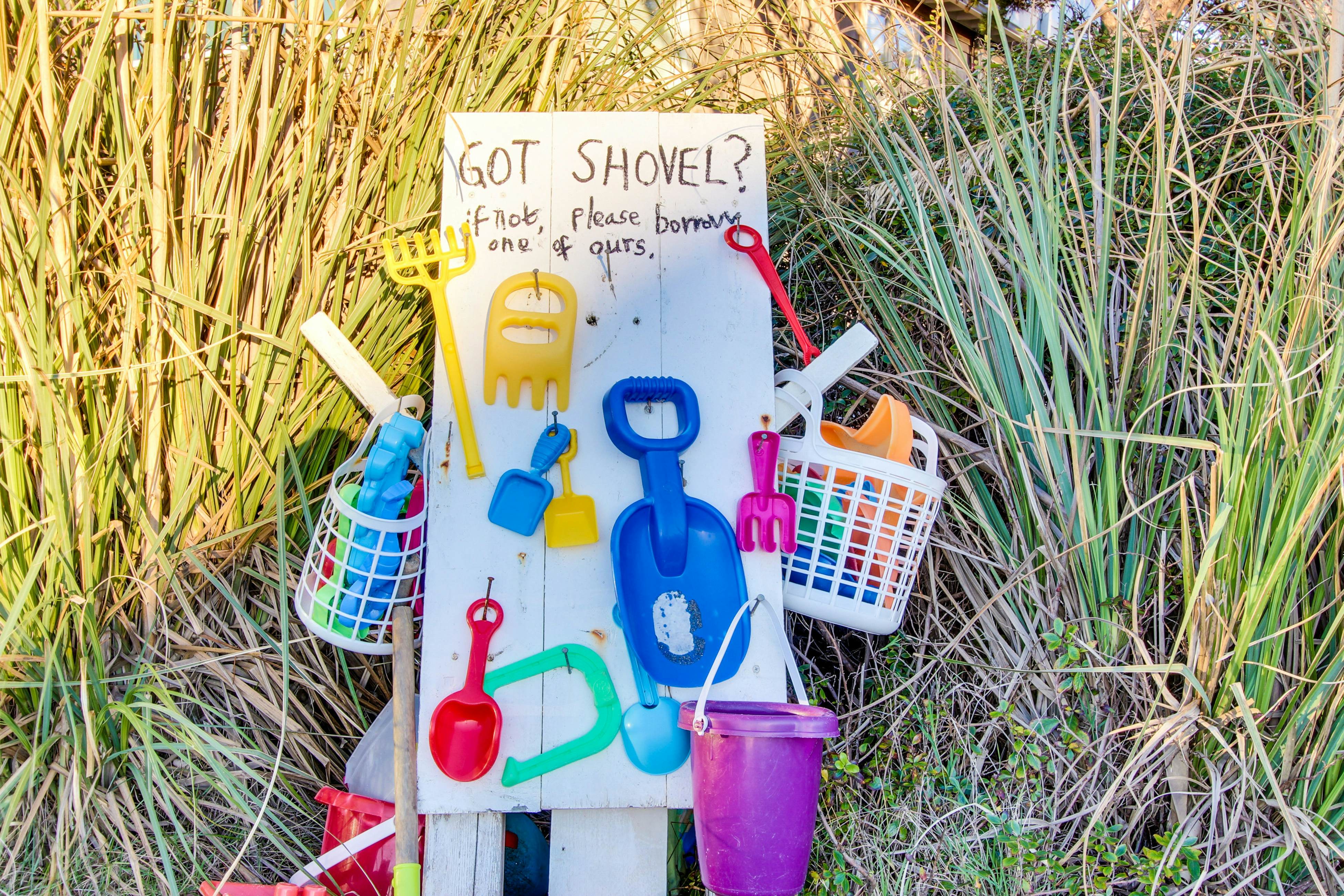 Impressive oceanfront home with great views - dog-friendly