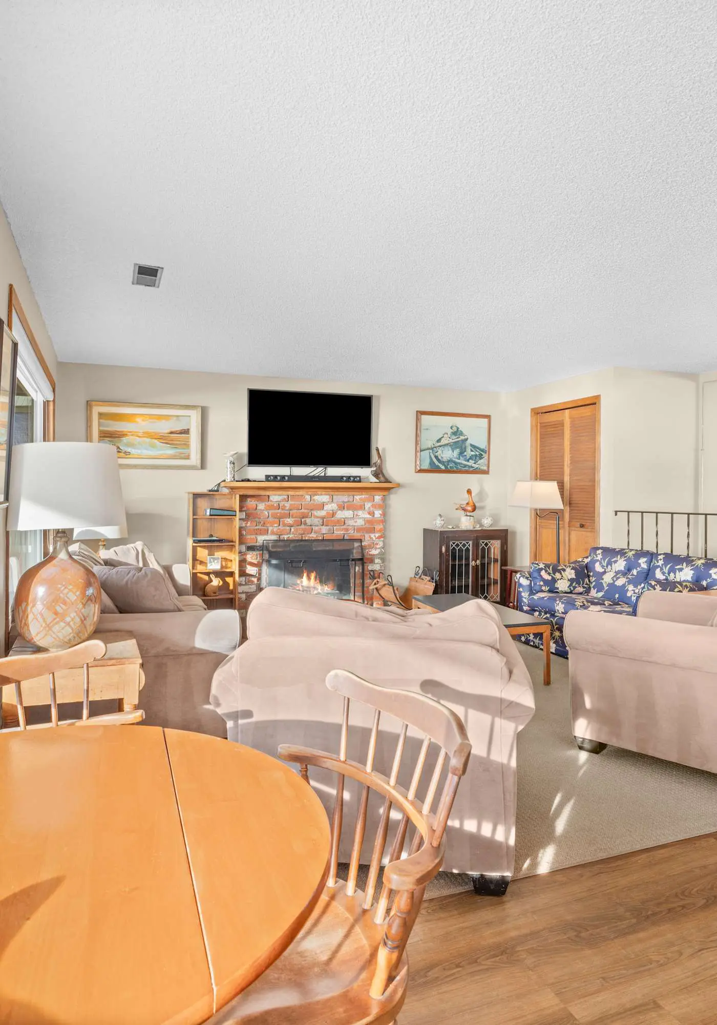 Impressive oceanfront home with great views dog friendly