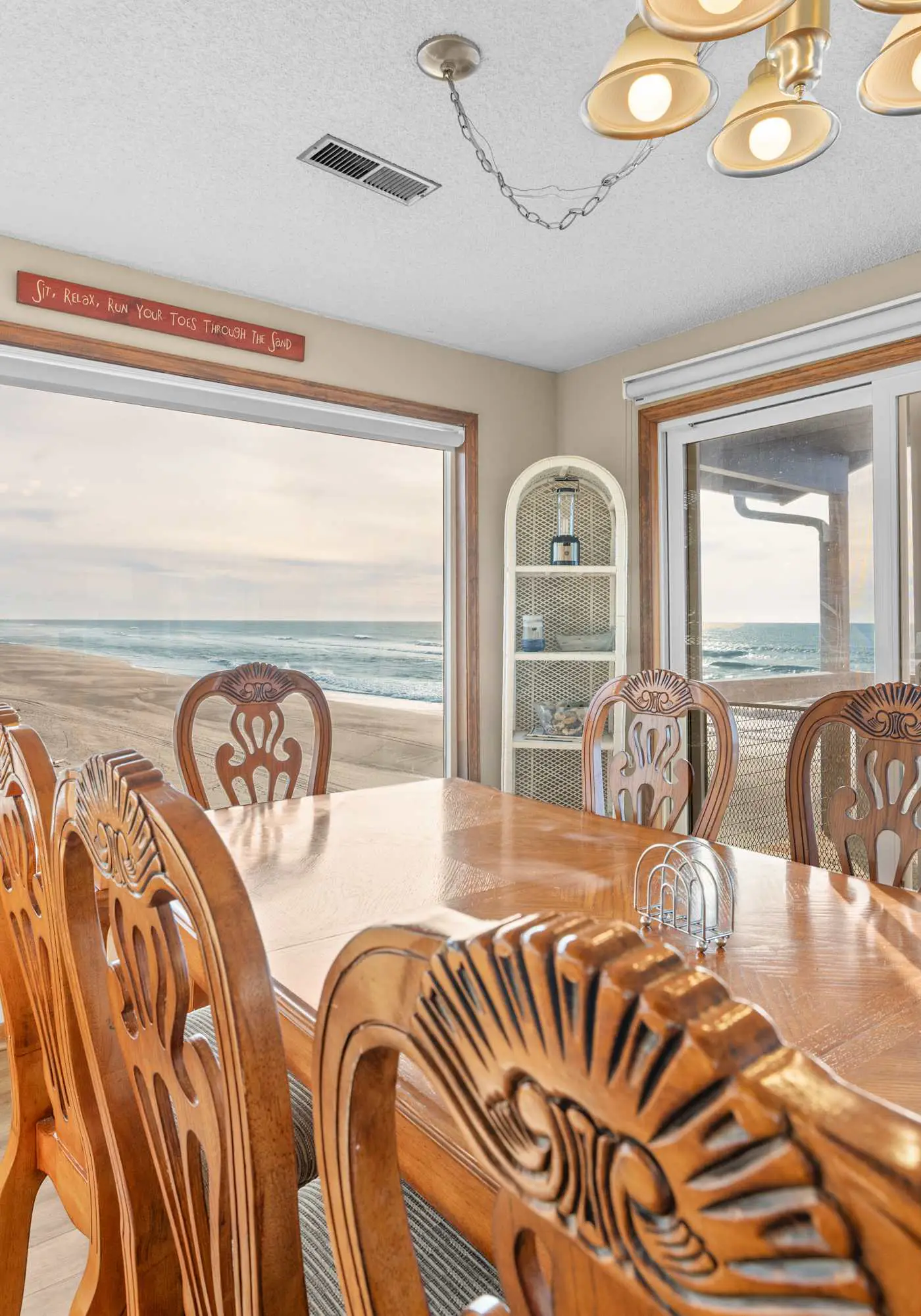 Impressive oceanfront home with great views dog friendly