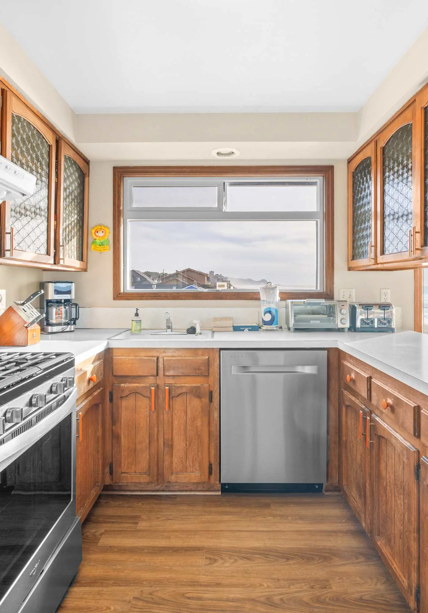 Impressive oceanfront home with great views dog friendly