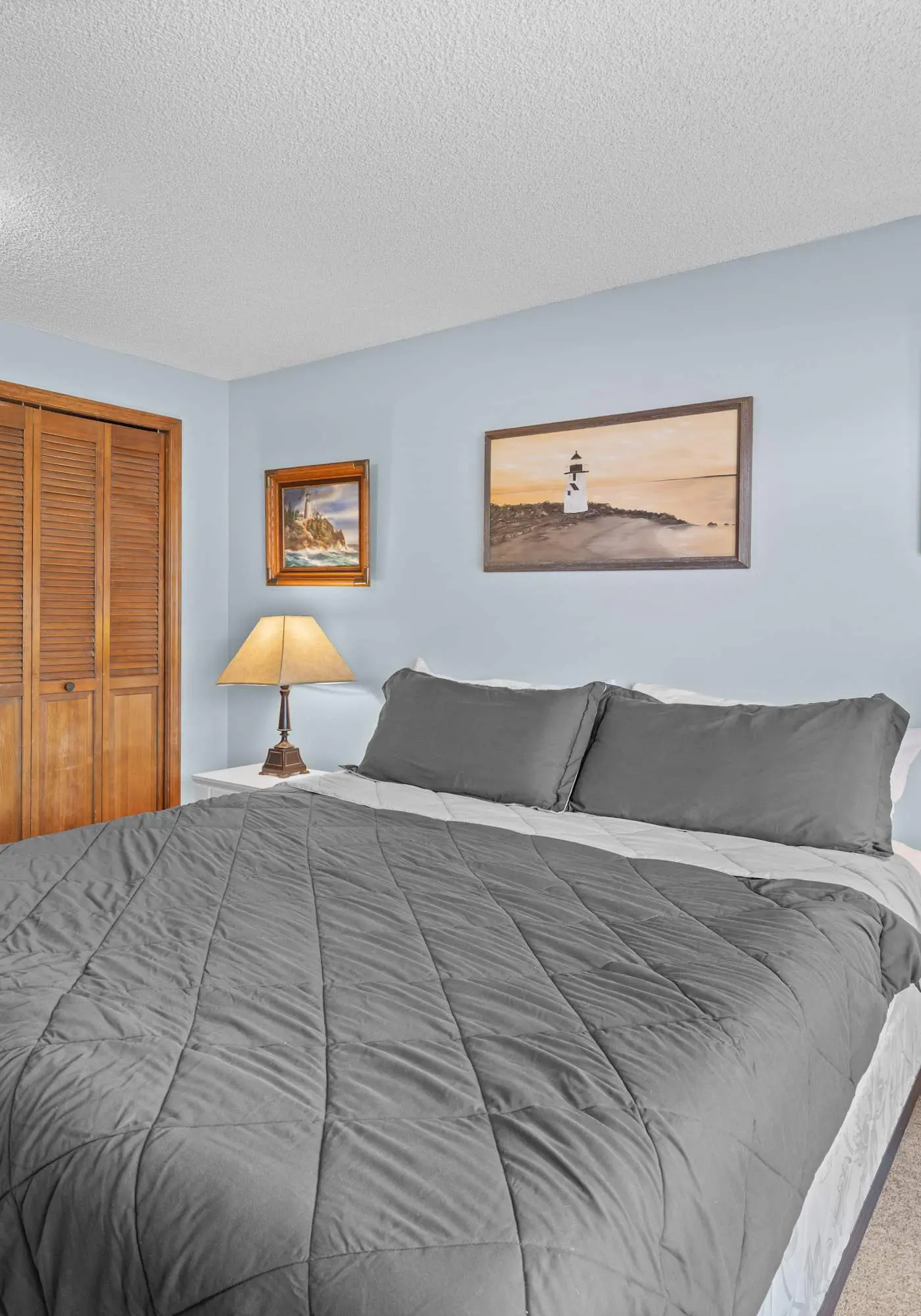 Impressive oceanfront home with great views dog friendly