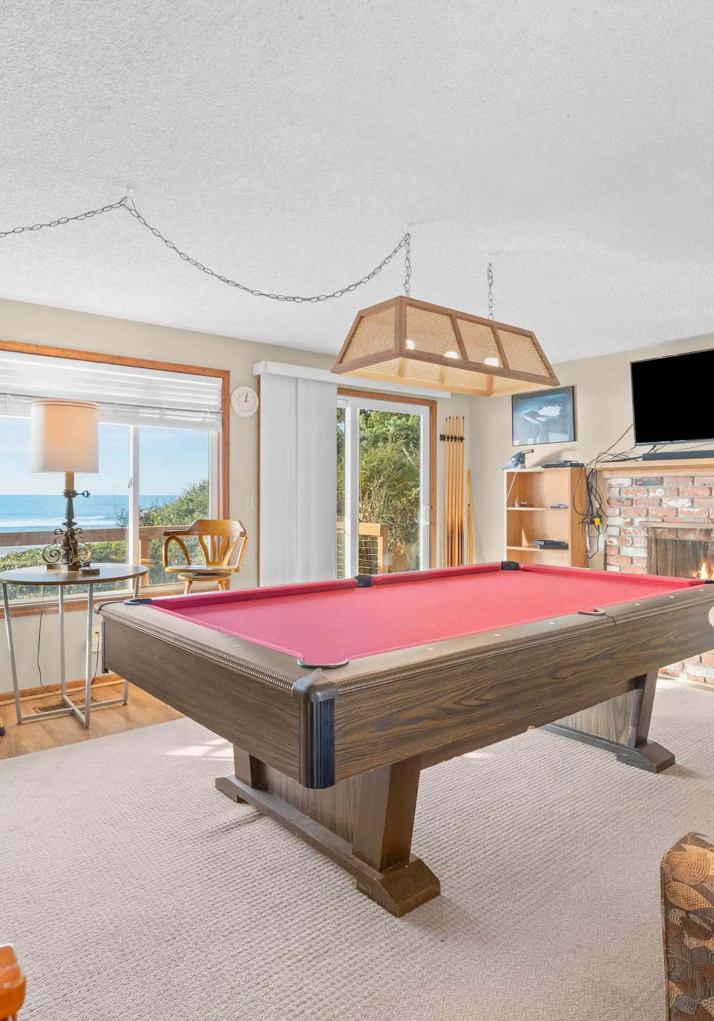 Impressive oceanfront home with great views dog friendly