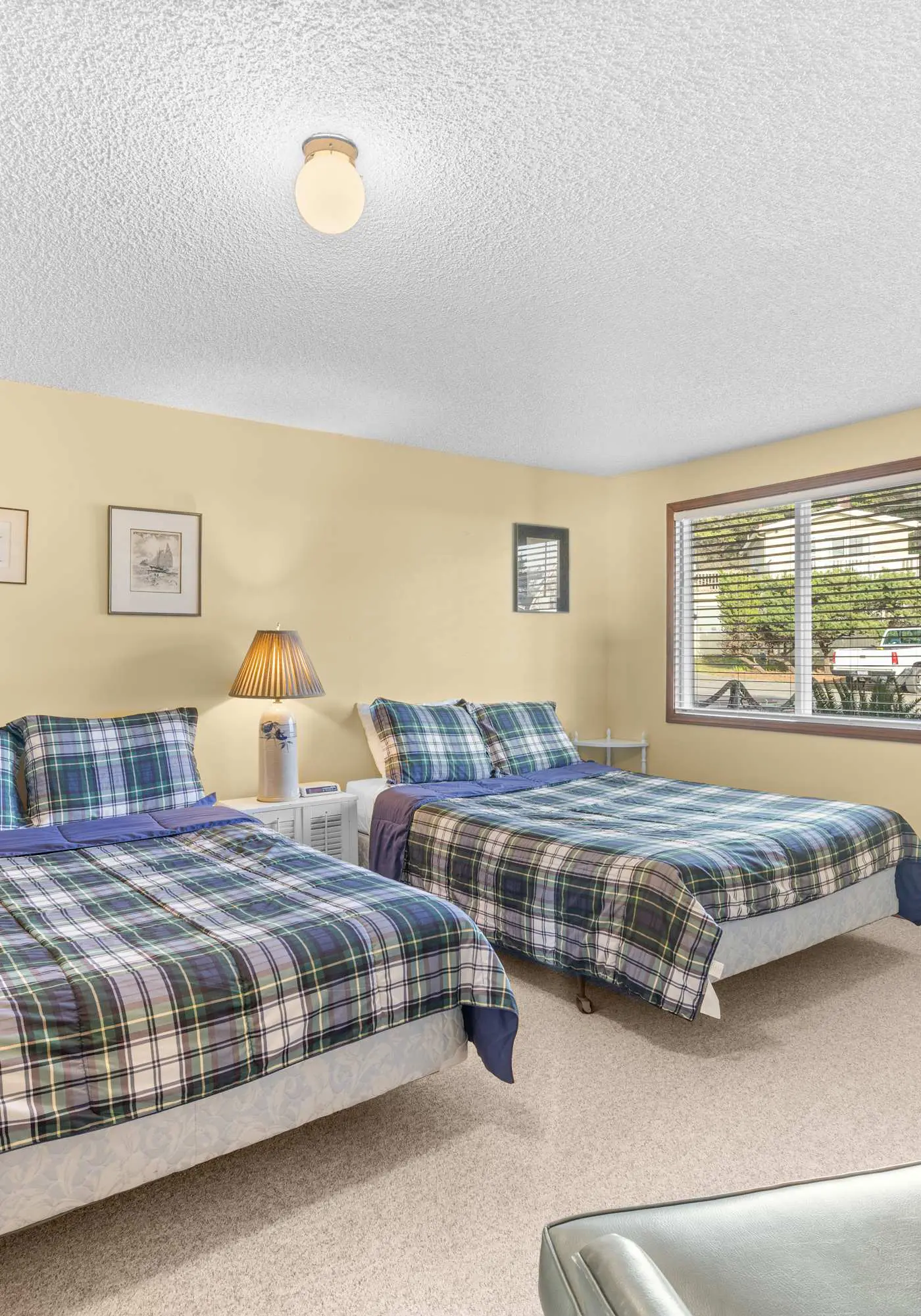 Impressive oceanfront home with great views dog friendly