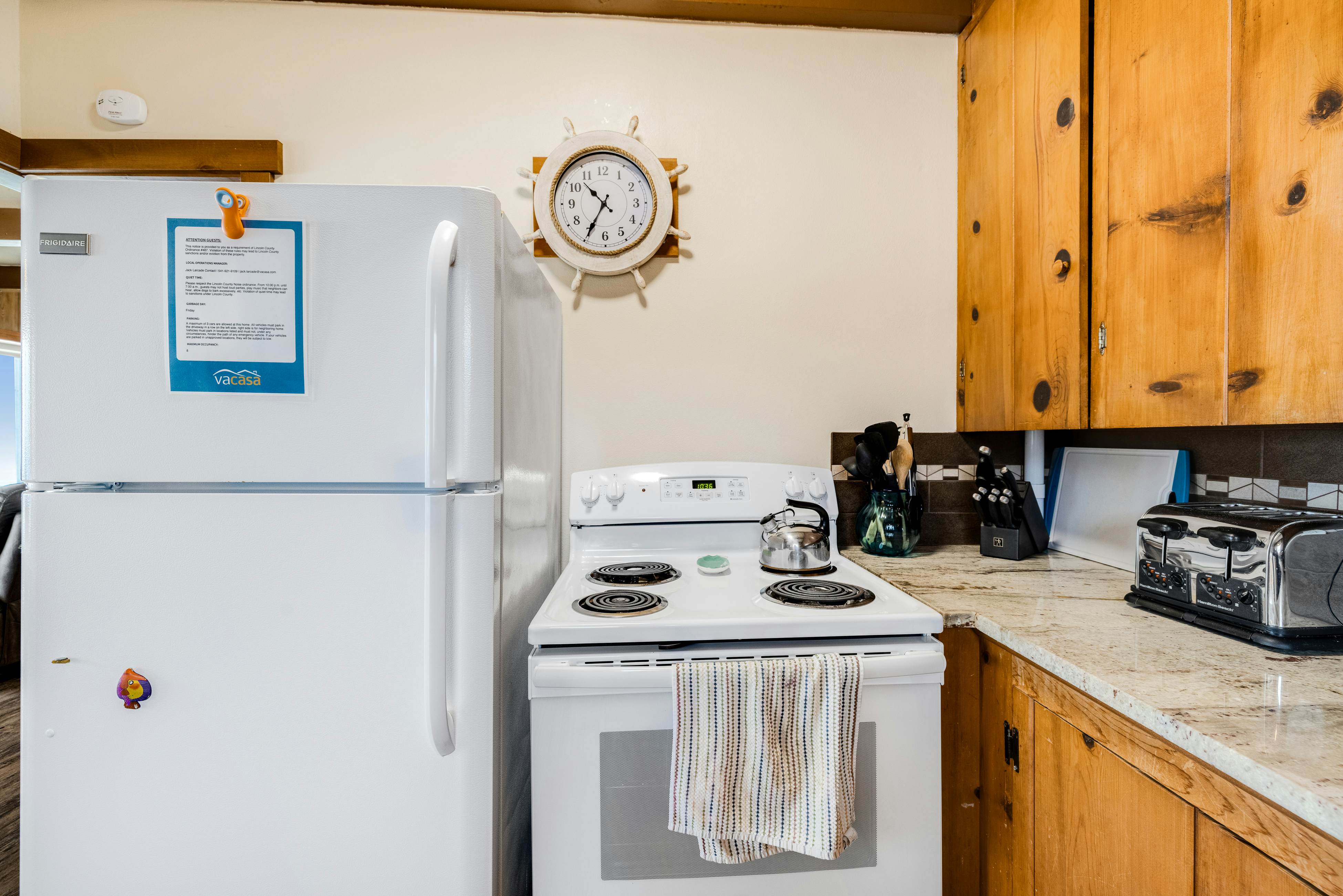 Charming Oceanfront House with Gorgeous Water Views & Beach Access