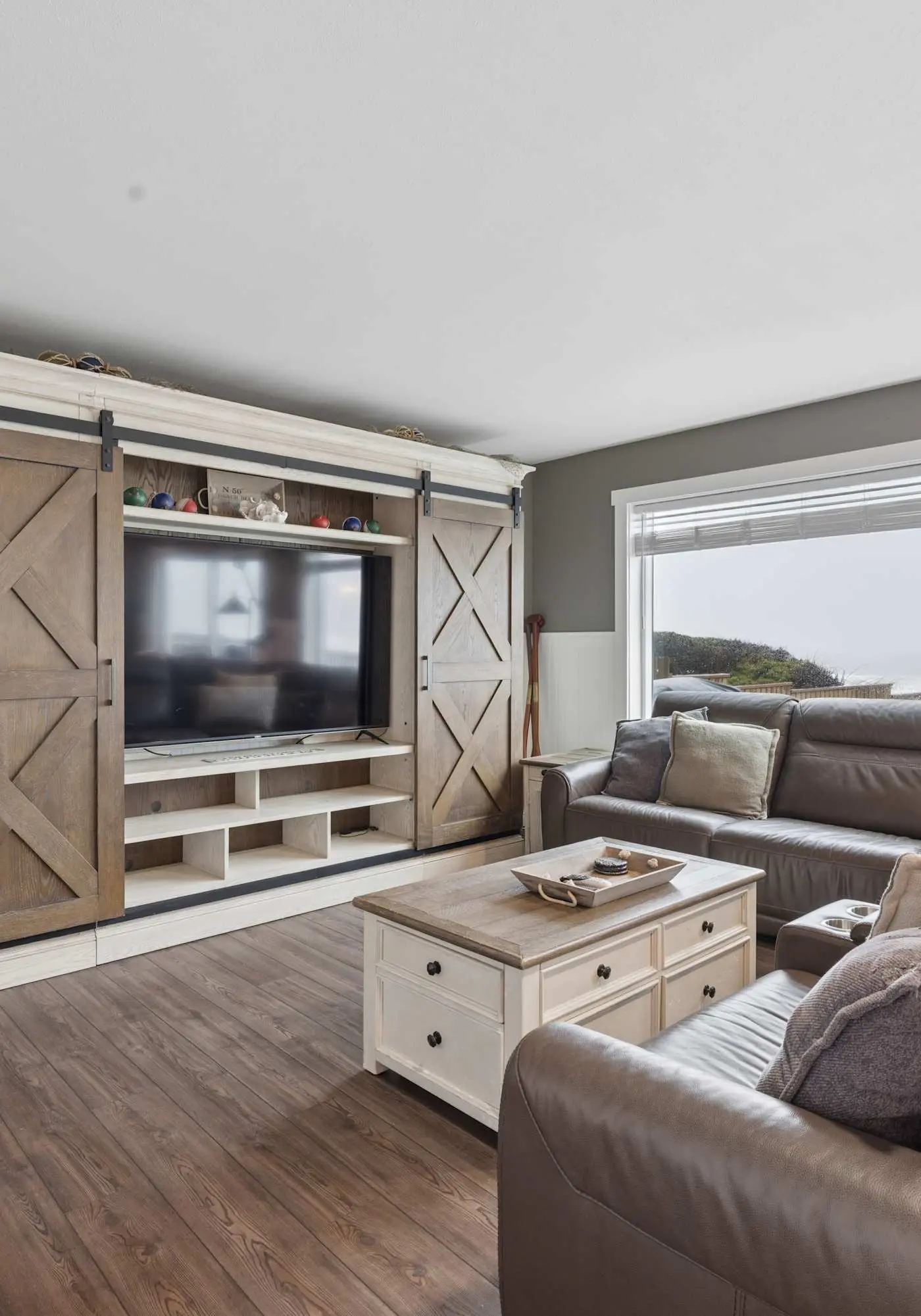 Oceanfront dog friendly house with deck private hot tub and stunning views