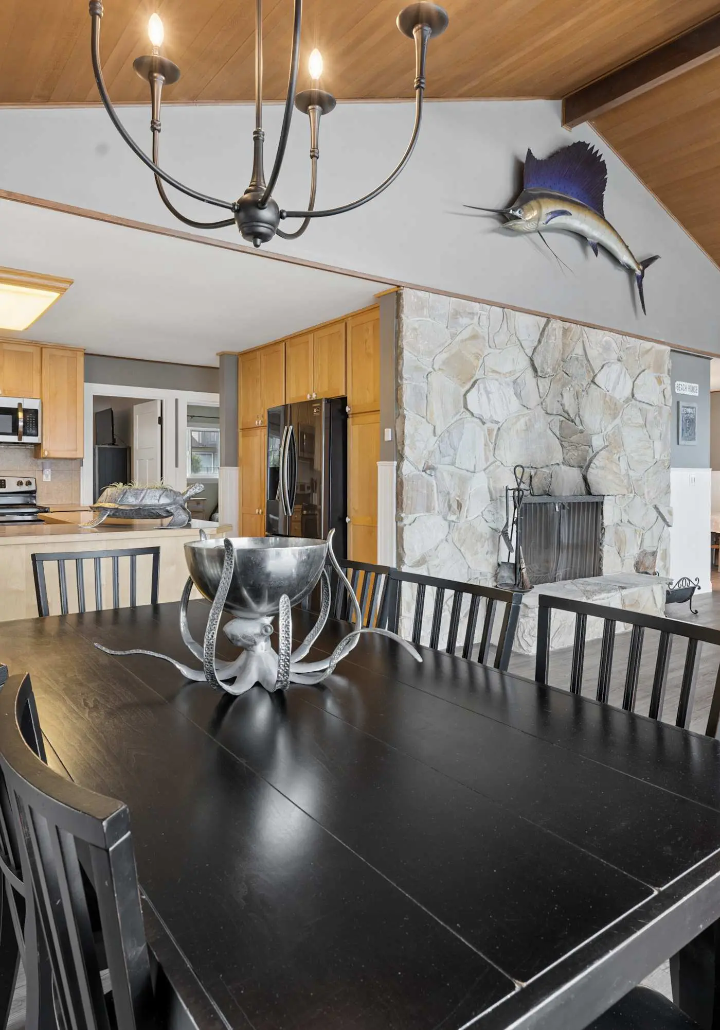 Oceanfront dog friendly house with deck private hot tub and stunning views