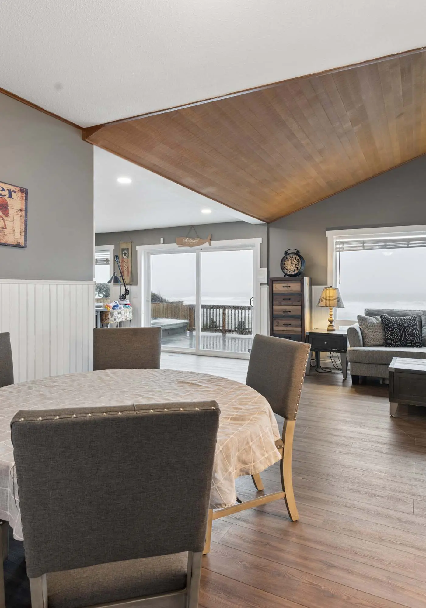 Oceanfront dog friendly house with deck private hot tub and stunning views