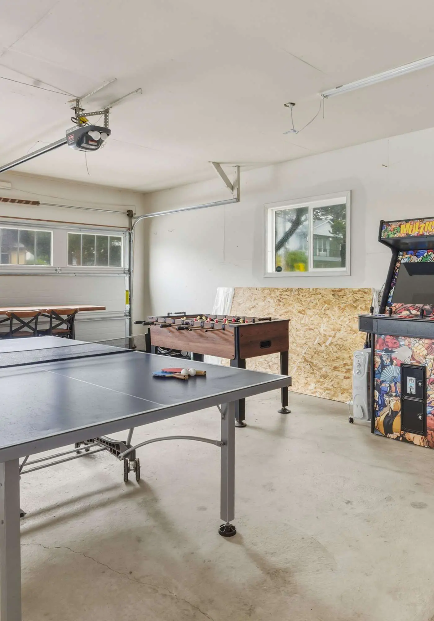 Oceanfront dog friendly house with deck private hot tub and stunning views