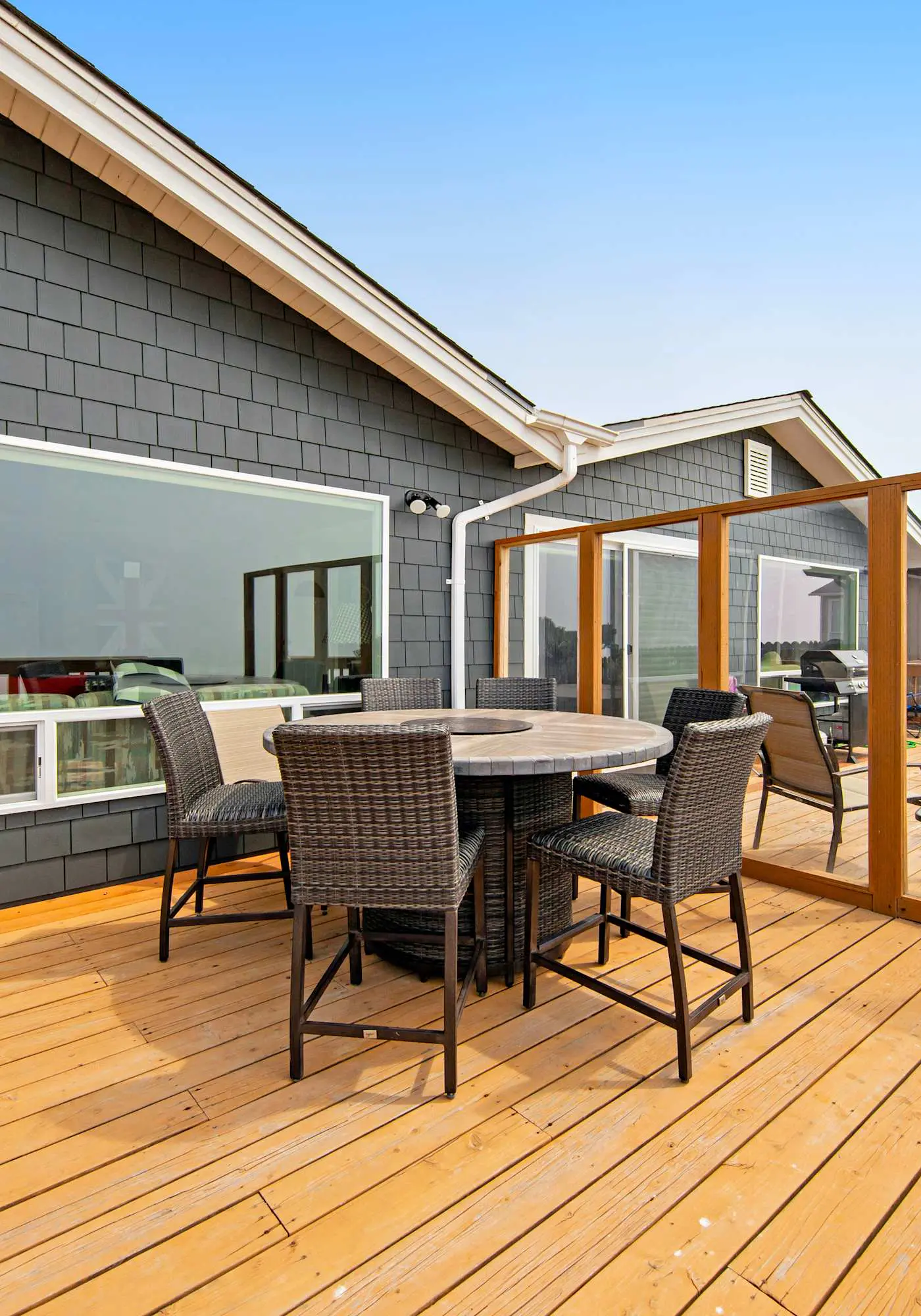 Oceanfront dog friendly house with deck private hot tub and stunning views
