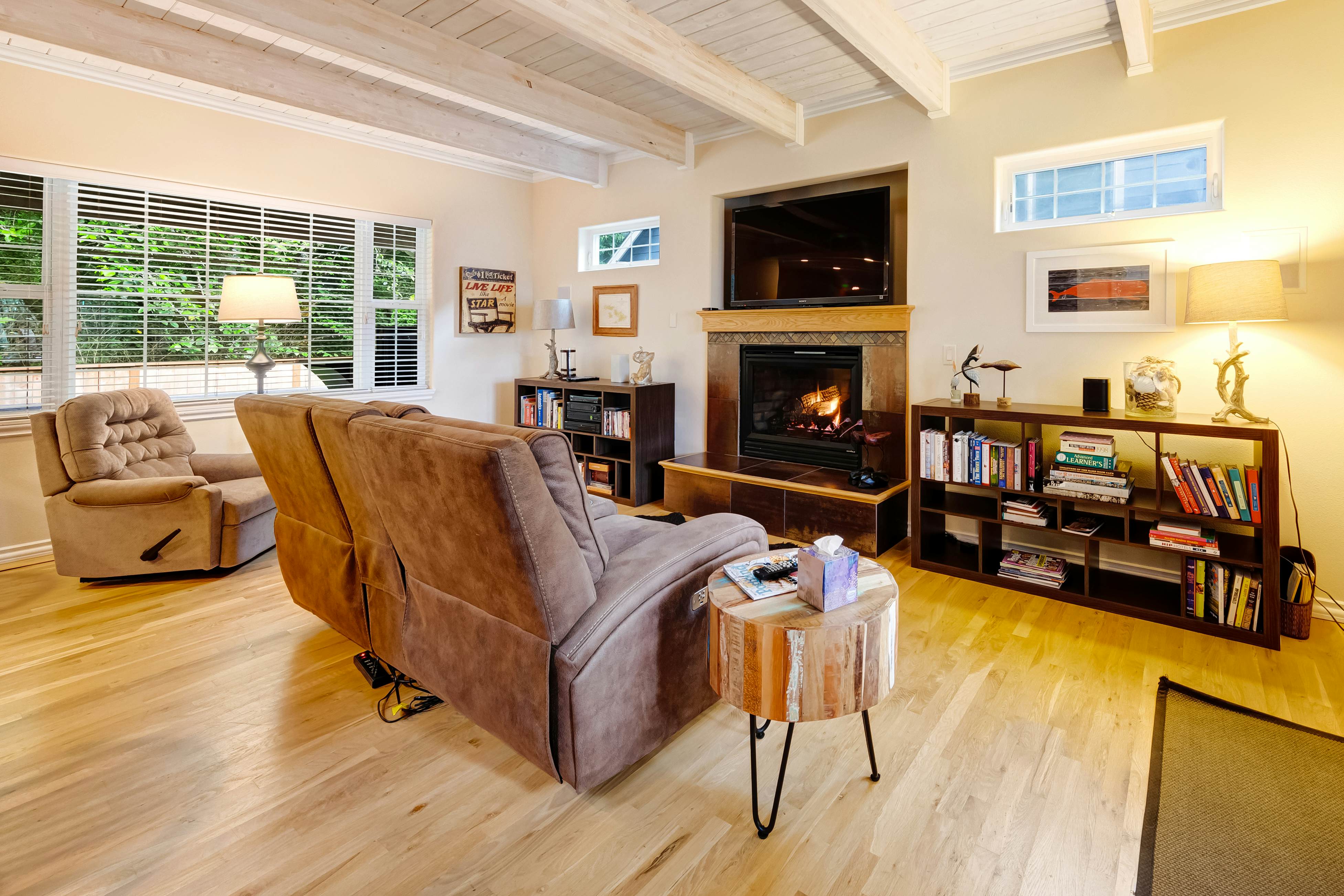 Dog-friendly home w/ enclosed yard, game room, private hot tub - near the beach