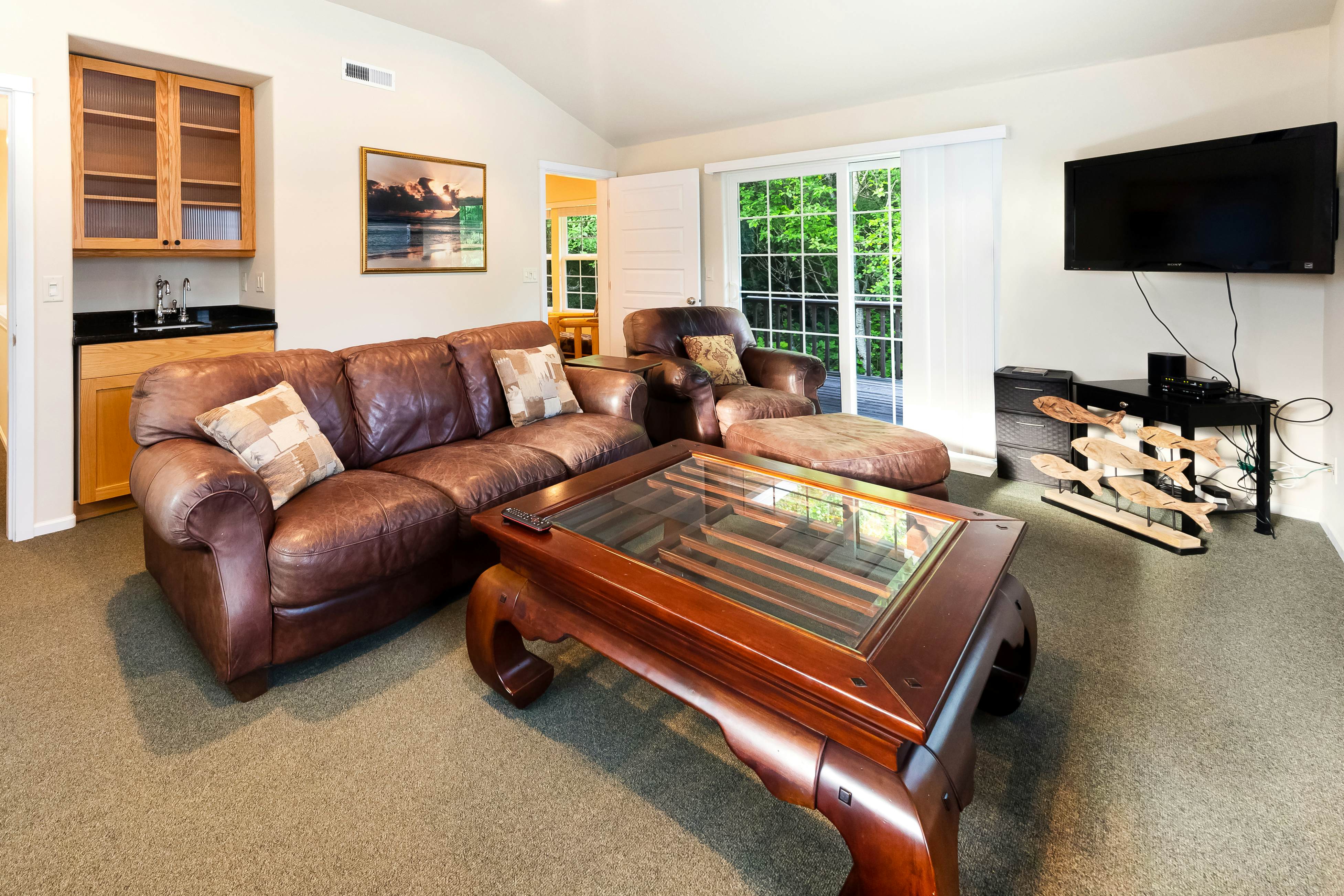 Dog-friendly home w/ enclosed yard, game room, private hot tub - near the beach