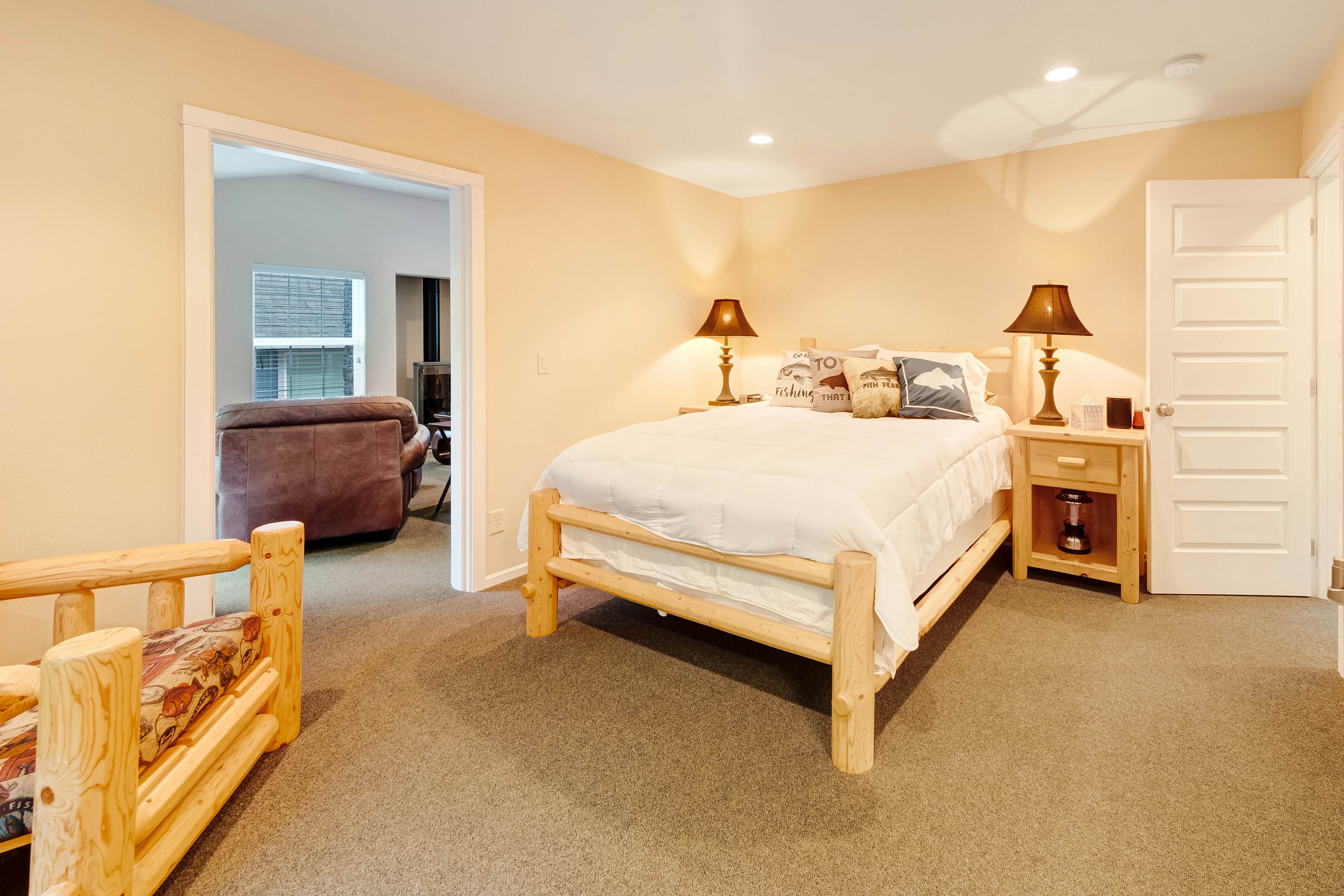 Dog-friendly home w/ enclosed yard, game room, private hot tub - near the beach