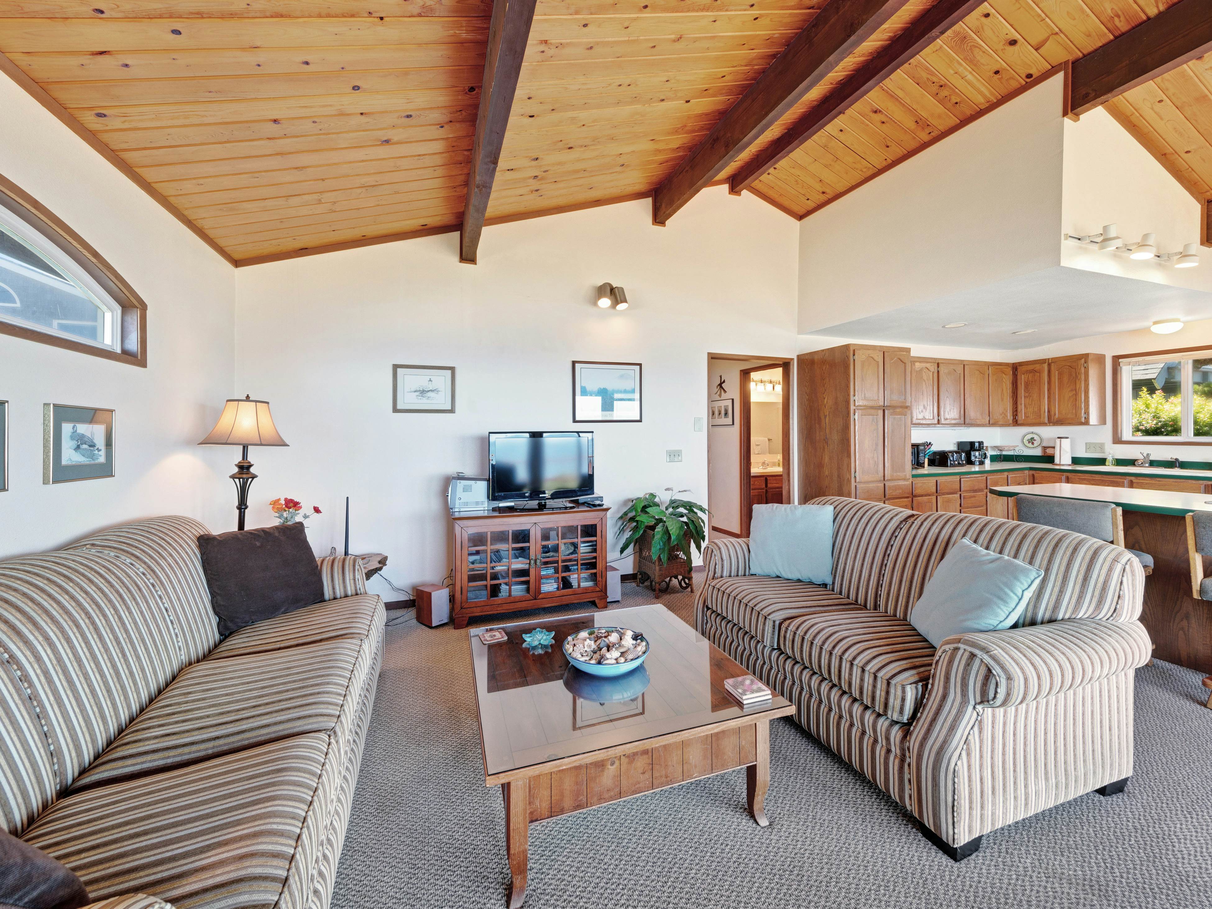 Charming, Oceanfront Home w/ Nearby Beach Access & Amazing Ocean Views