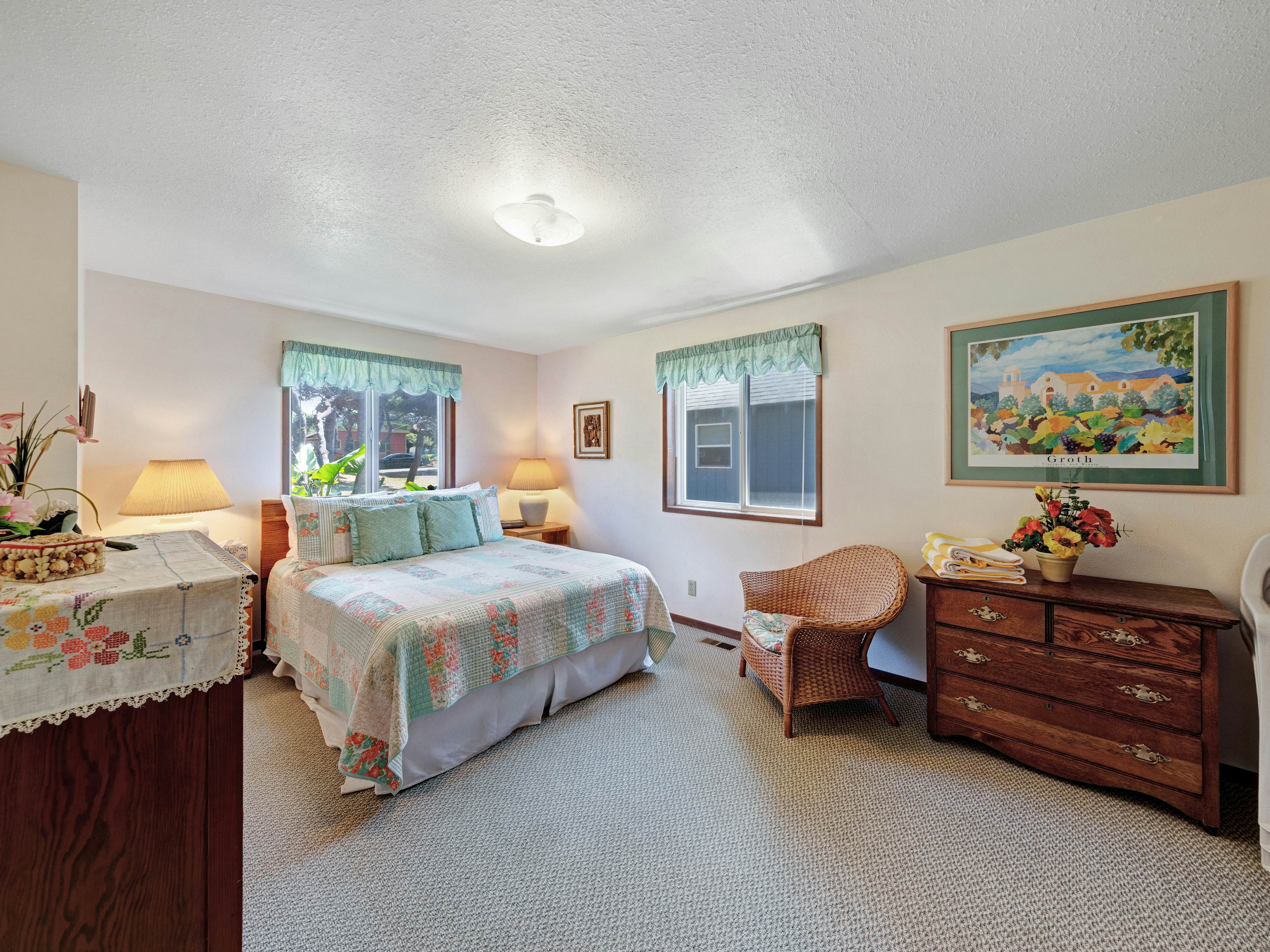 Charming, Oceanfront Home w/ Nearby Beach Access & Amazing Ocean Views