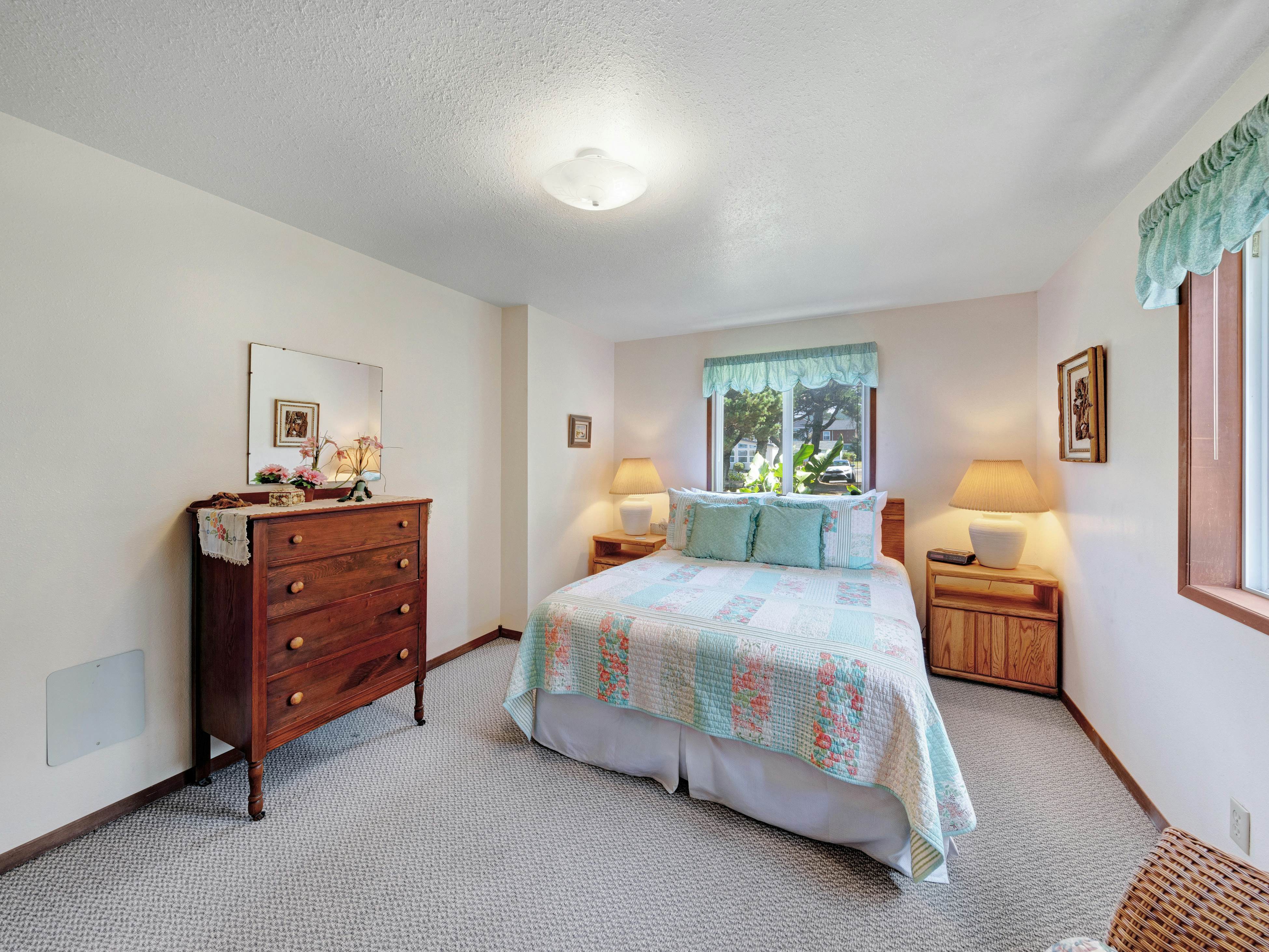 Charming, Oceanfront Home w/ Nearby Beach Access & Amazing Ocean Views