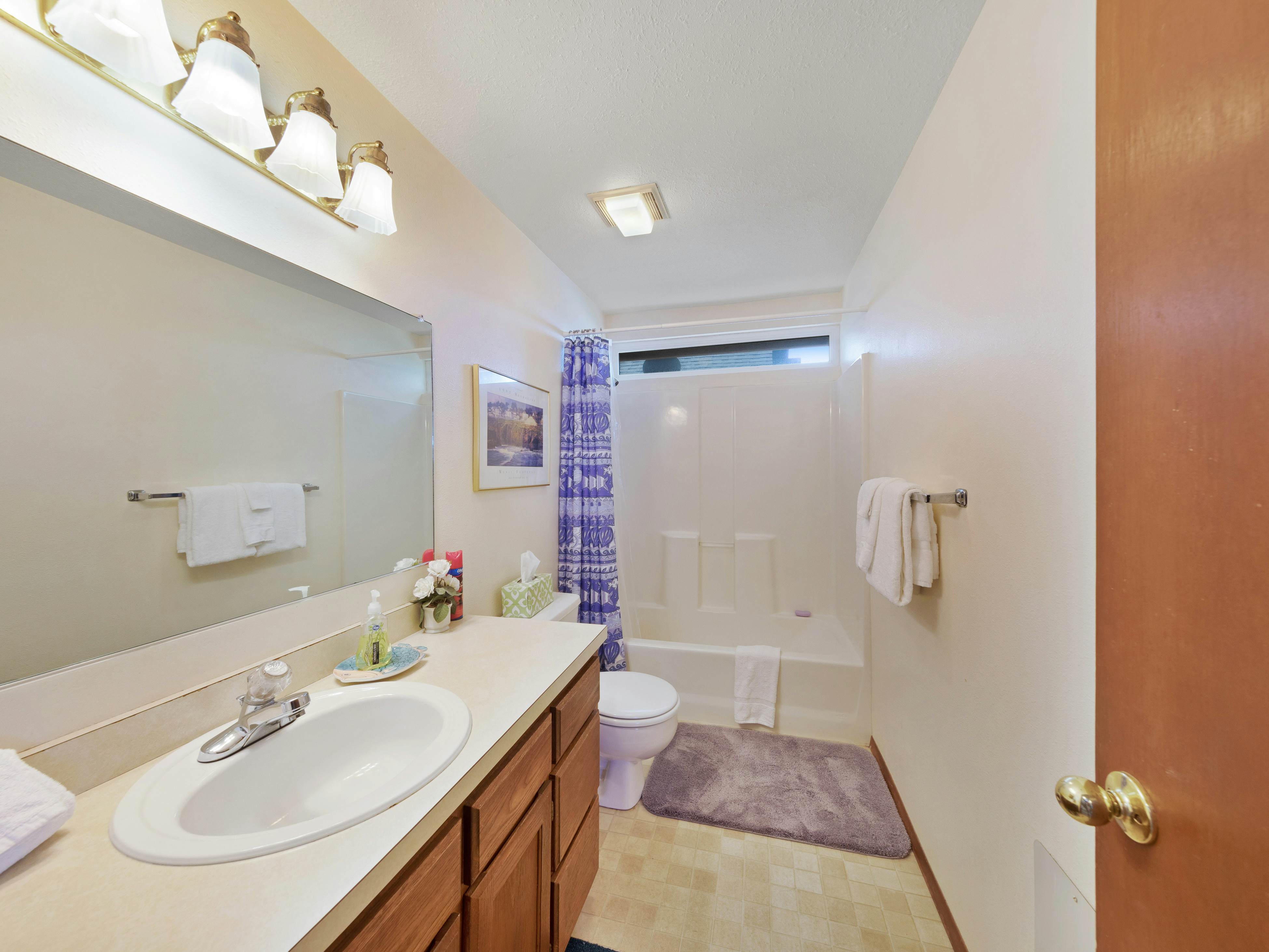 Charming, Oceanfront Home w/ Nearby Beach Access & Amazing Ocean Views