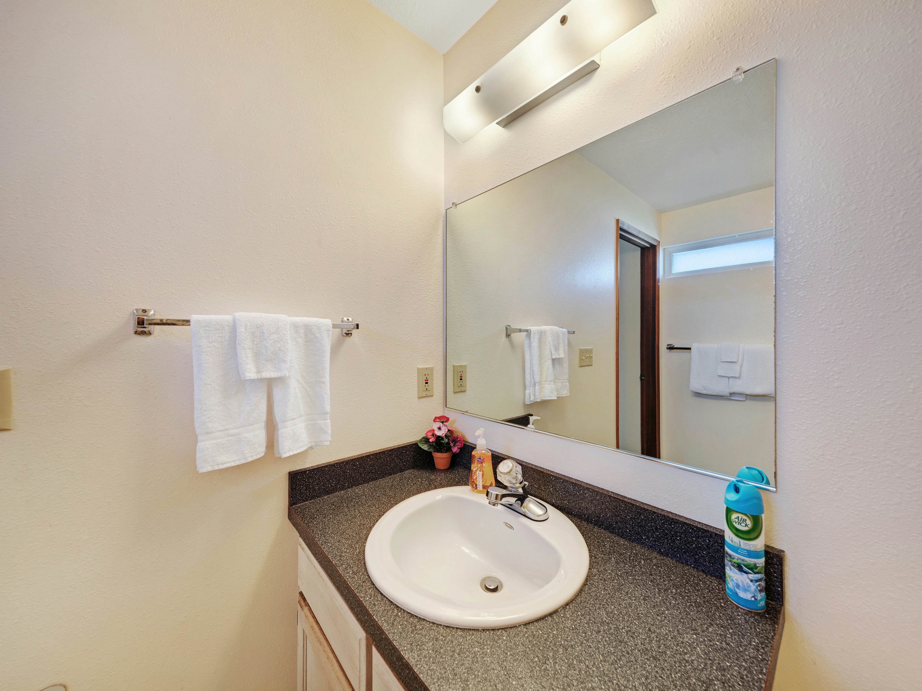 Charming, Oceanfront Home w/ Nearby Beach Access & Amazing Ocean Views