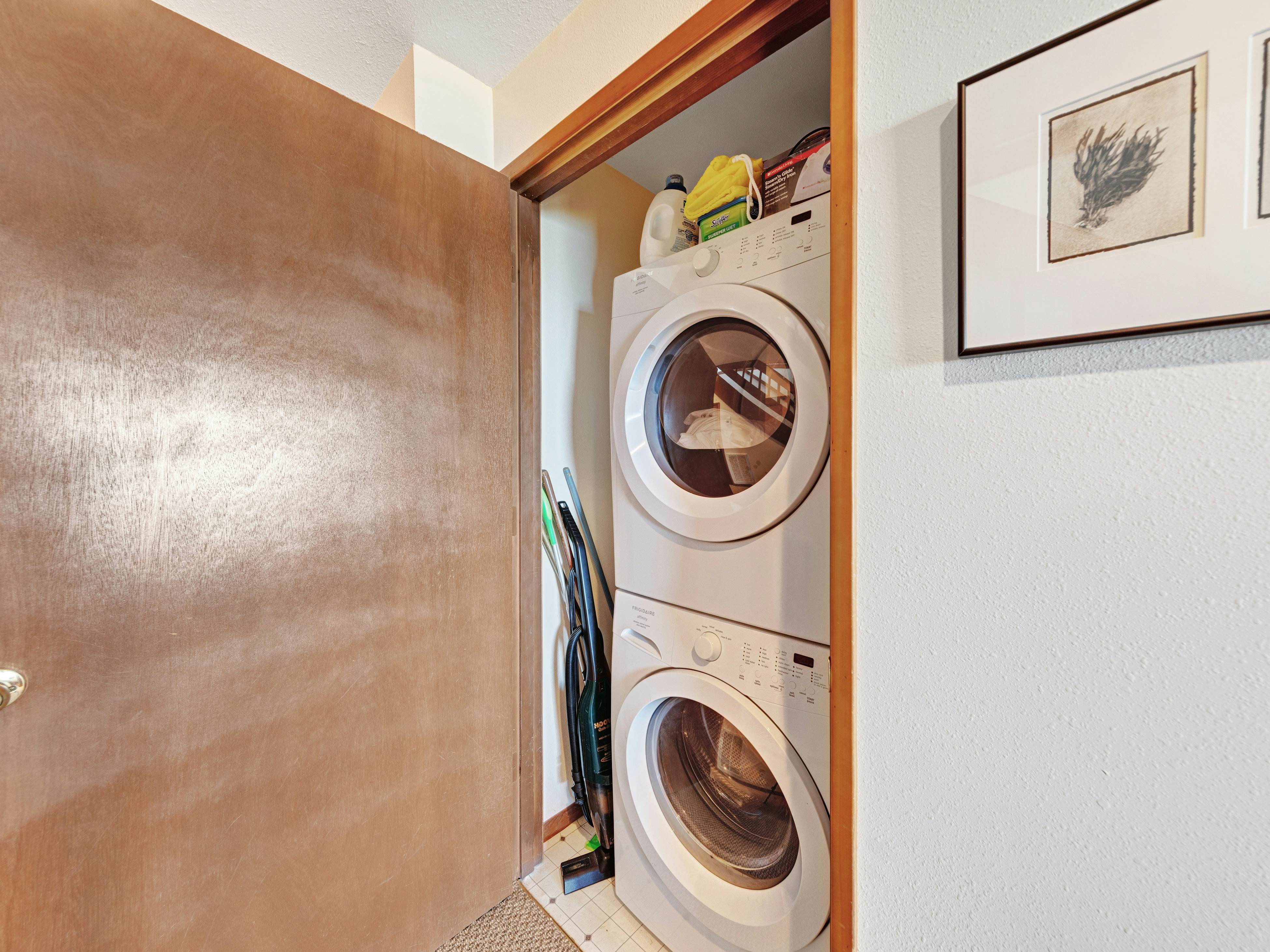 Charming, Oceanfront Home w/ Nearby Beach Access & Amazing Ocean Views