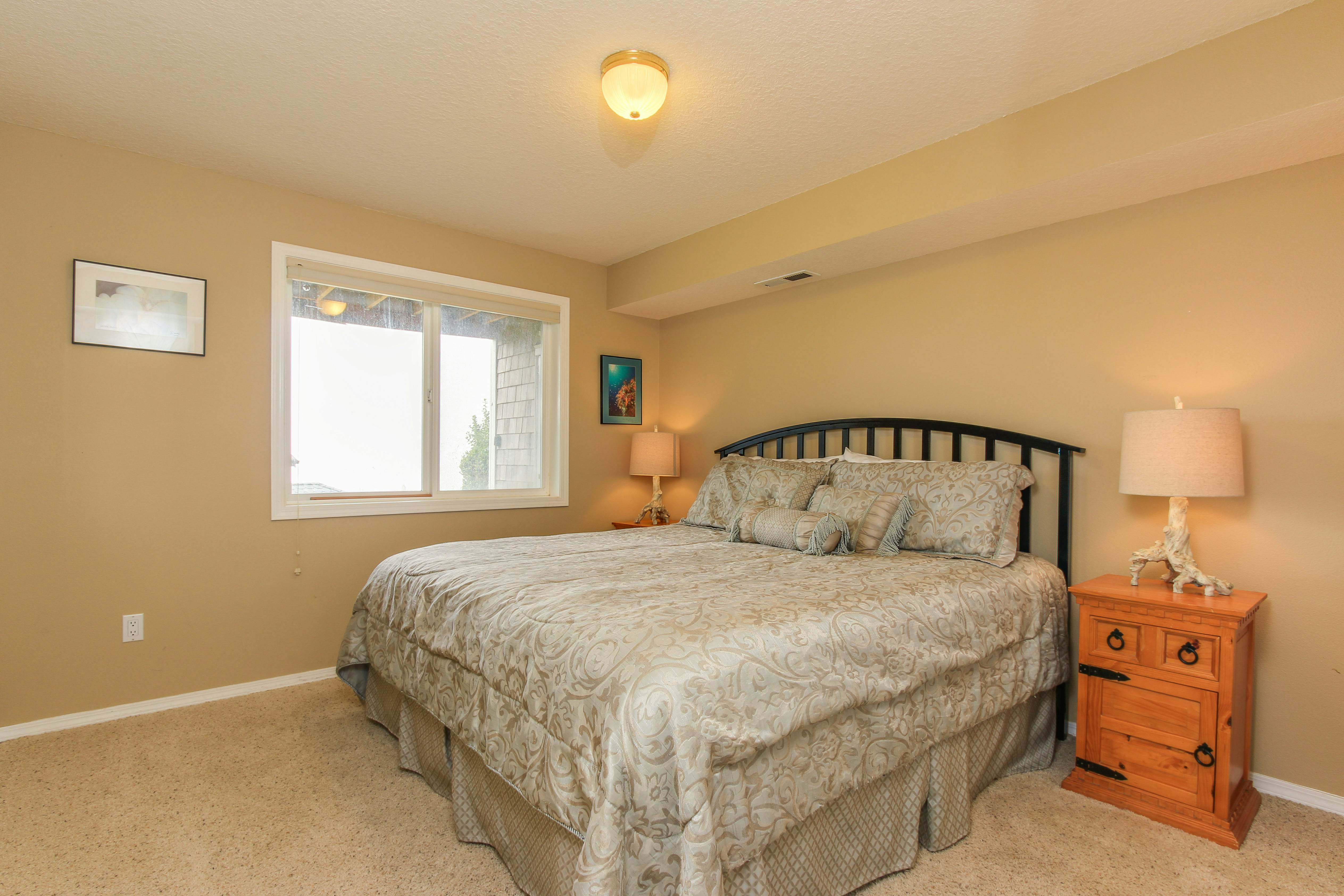 Sunlit home with gorgeous ocean views big decks and hot tub