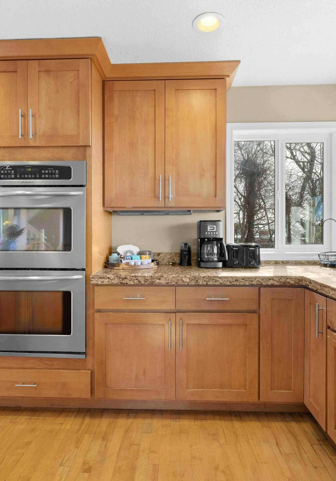 Sunlit home with gorgeous ocean views big decks and hot tub