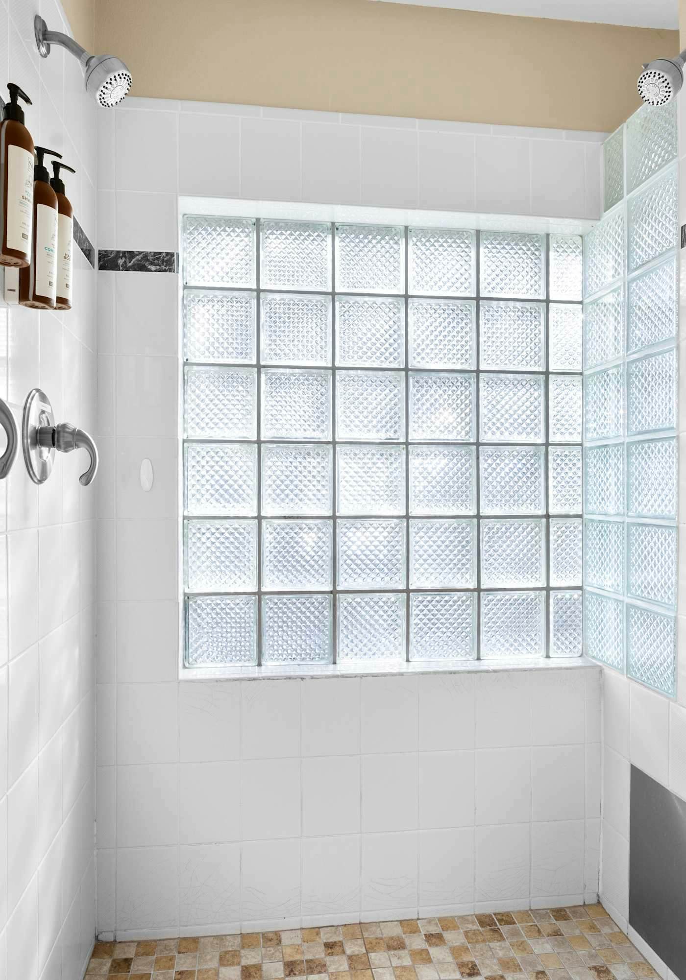 Sunlit home with gorgeous ocean views big decks and hot tub