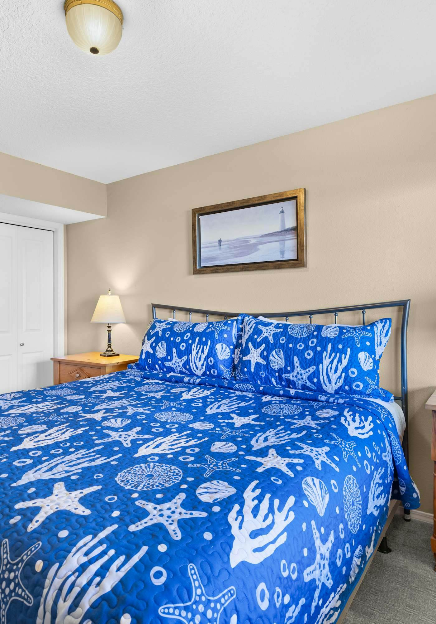 Sunlit home with gorgeous ocean views big decks and hot tub