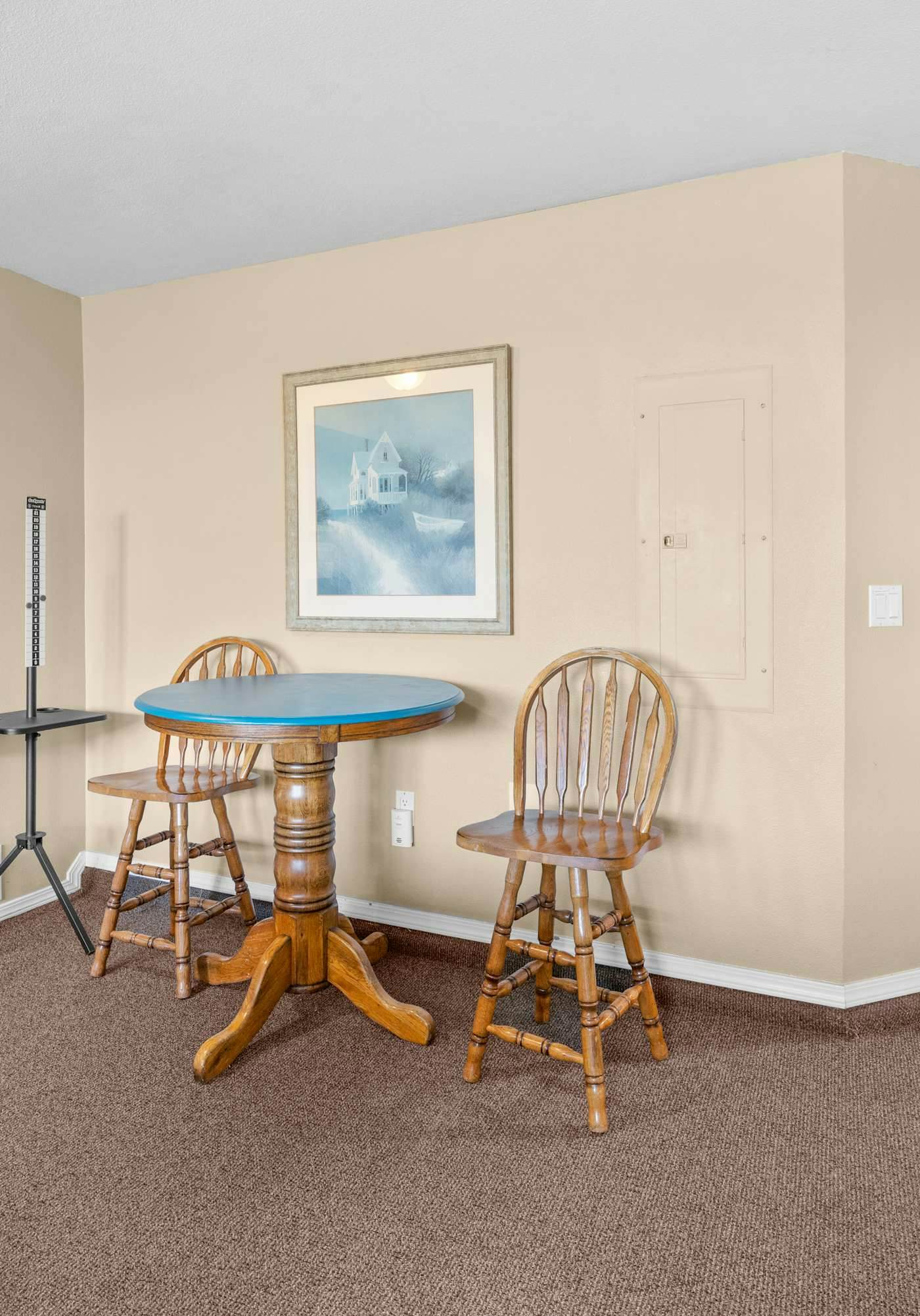 Sunlit home with gorgeous ocean views big decks and hot tub