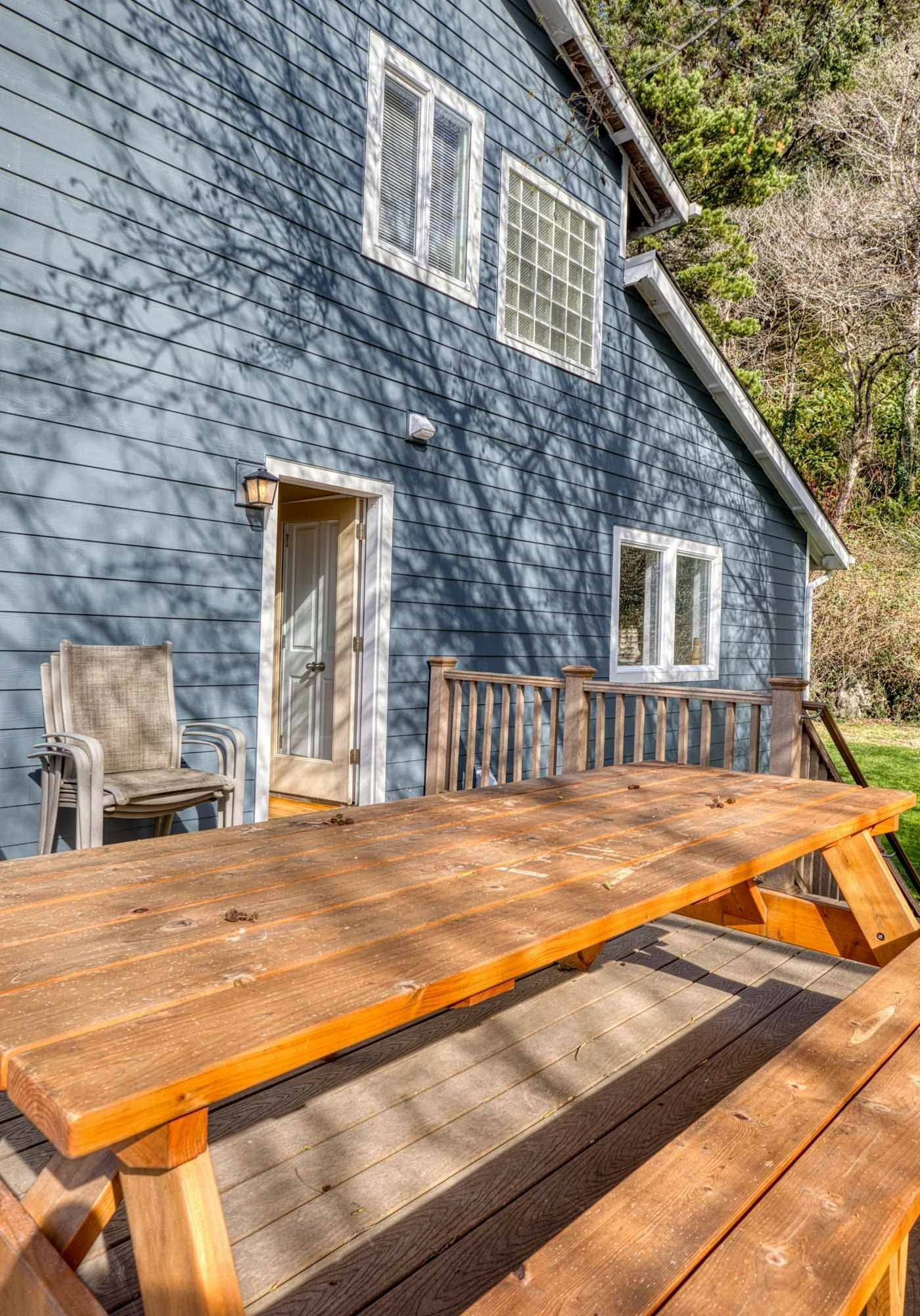 Sunlit home with gorgeous ocean views big decks and hot tub