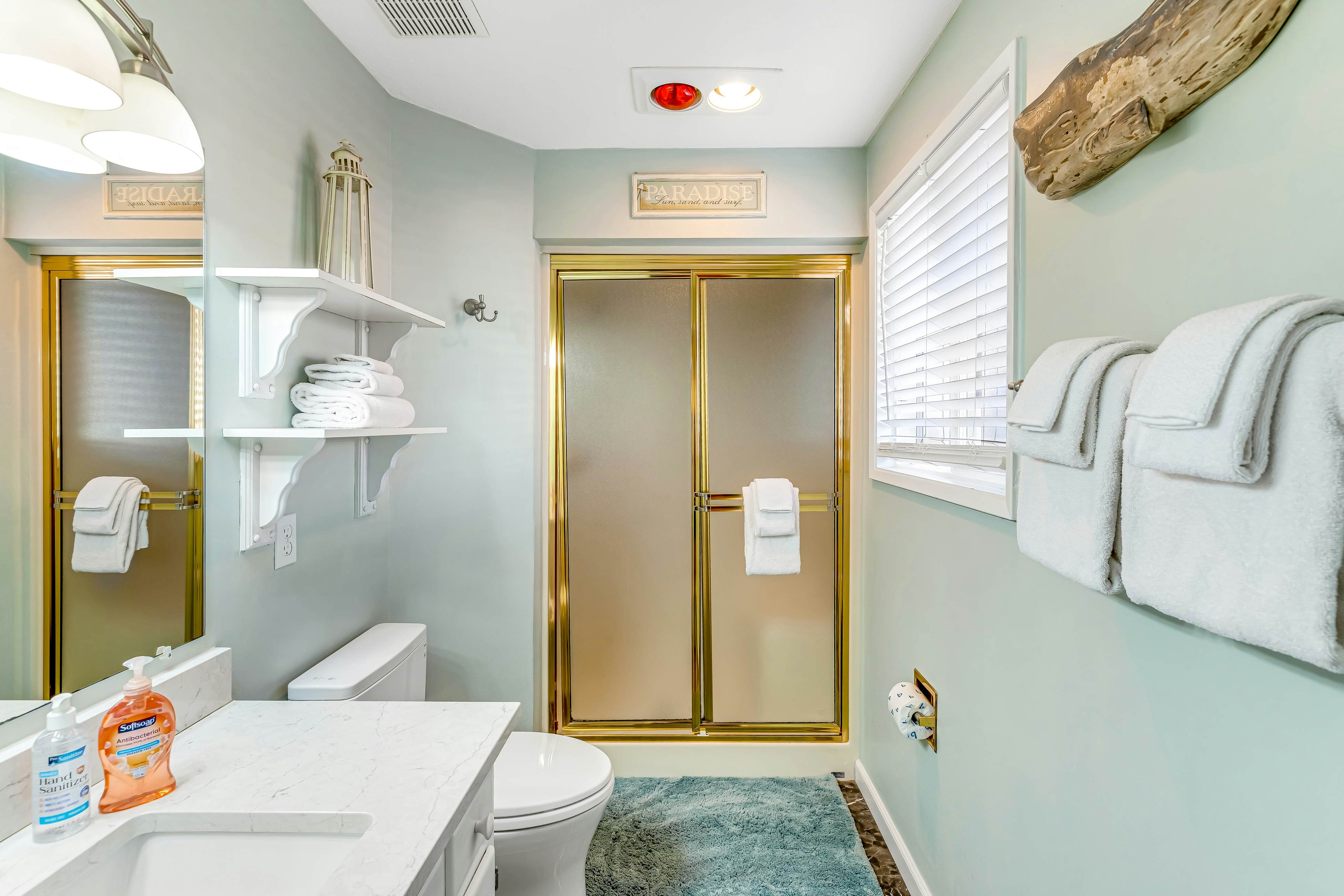 Bright home with stunning ocean views private hot tub and nearby beach access