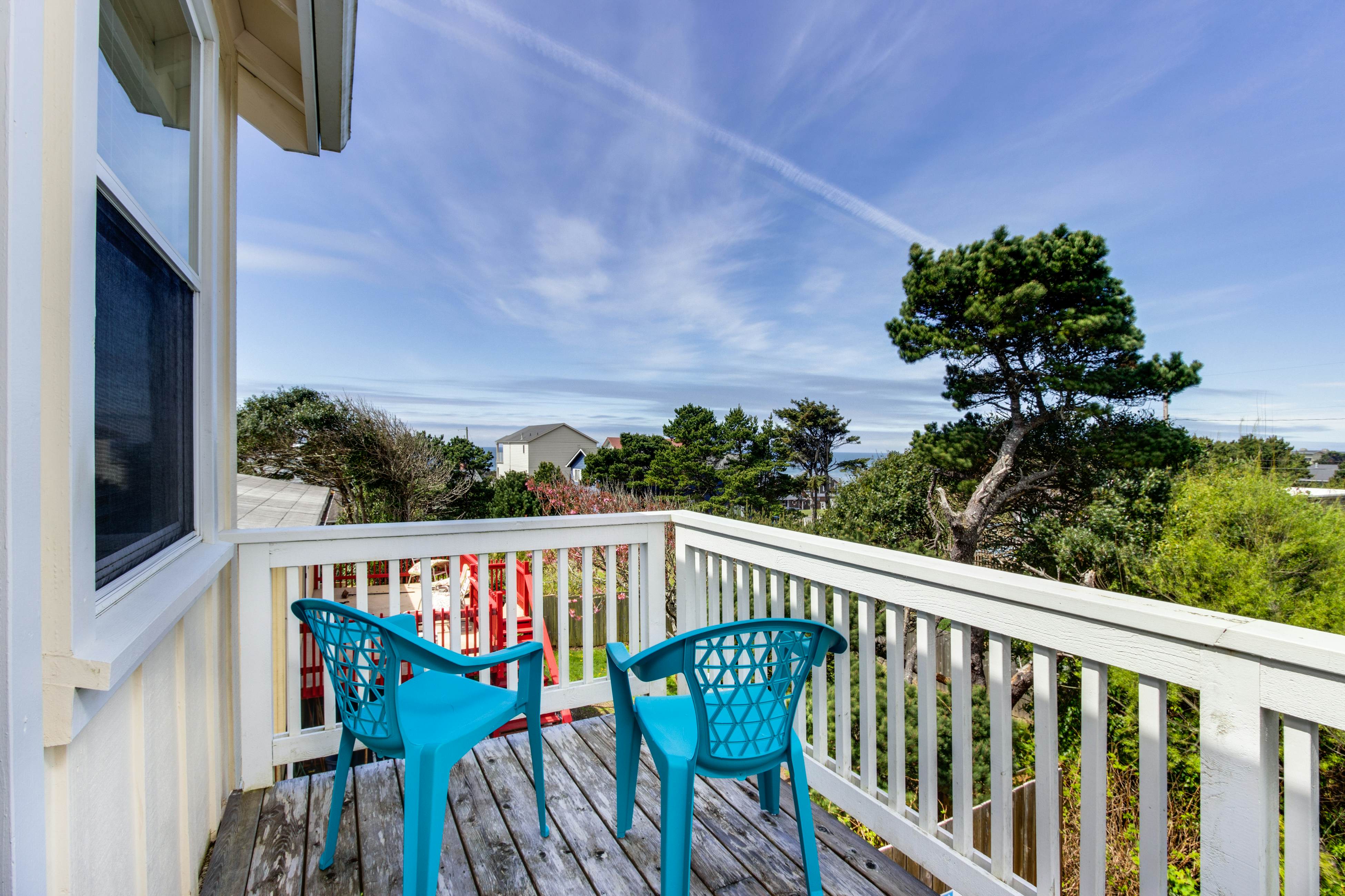 Dog-Friendly Home with Private Hot Tub & Ocean Views - Walk to the Beach