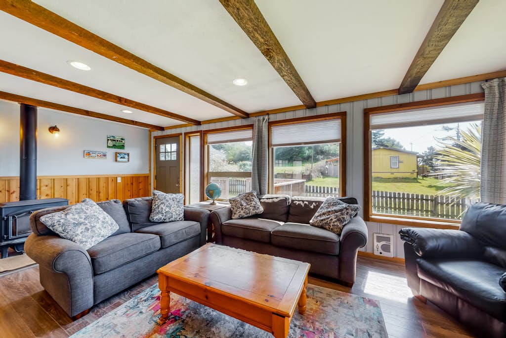 Dog friendly house near the ocean with woodstove yard patio and washer dryer