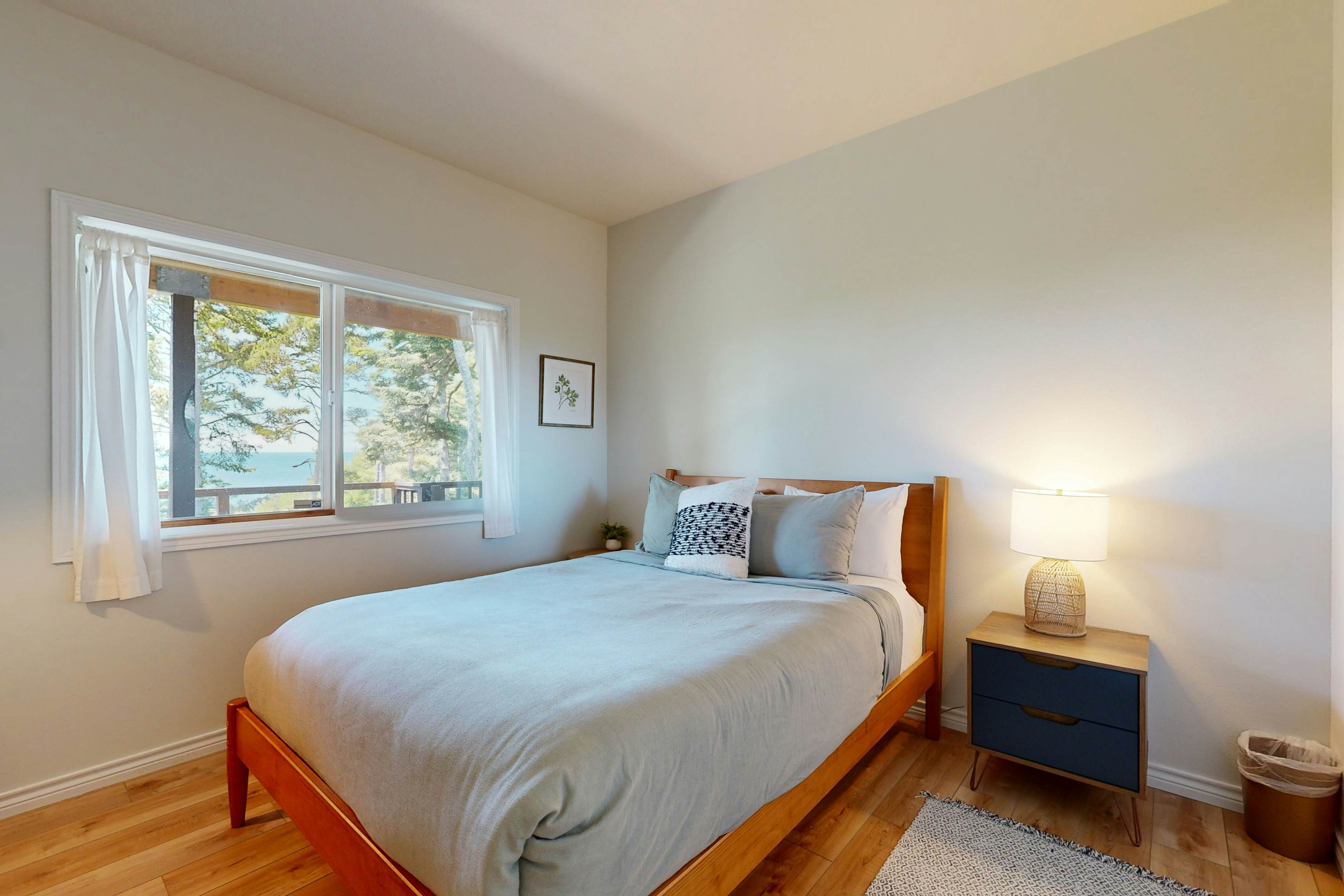 Idyllic Cape retreat with ocean views & private hot tub - walk to state beach