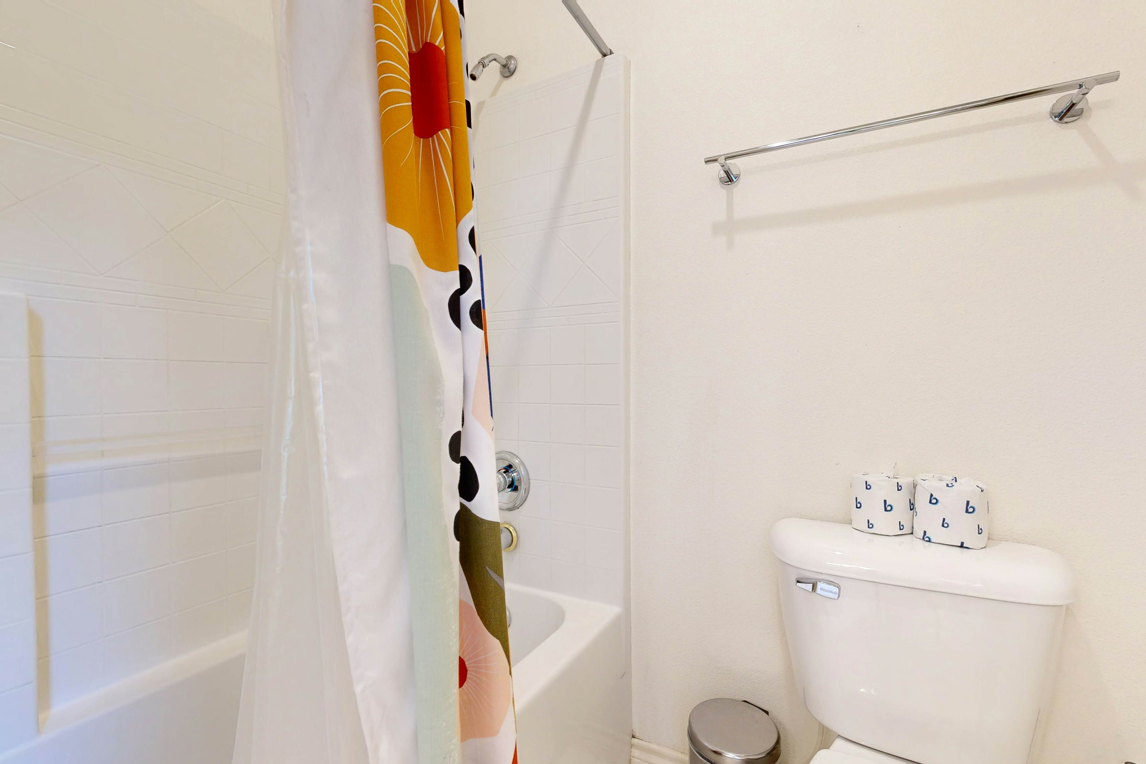 Idyllic Cape retreat with ocean views & private hot tub - walk to state beach