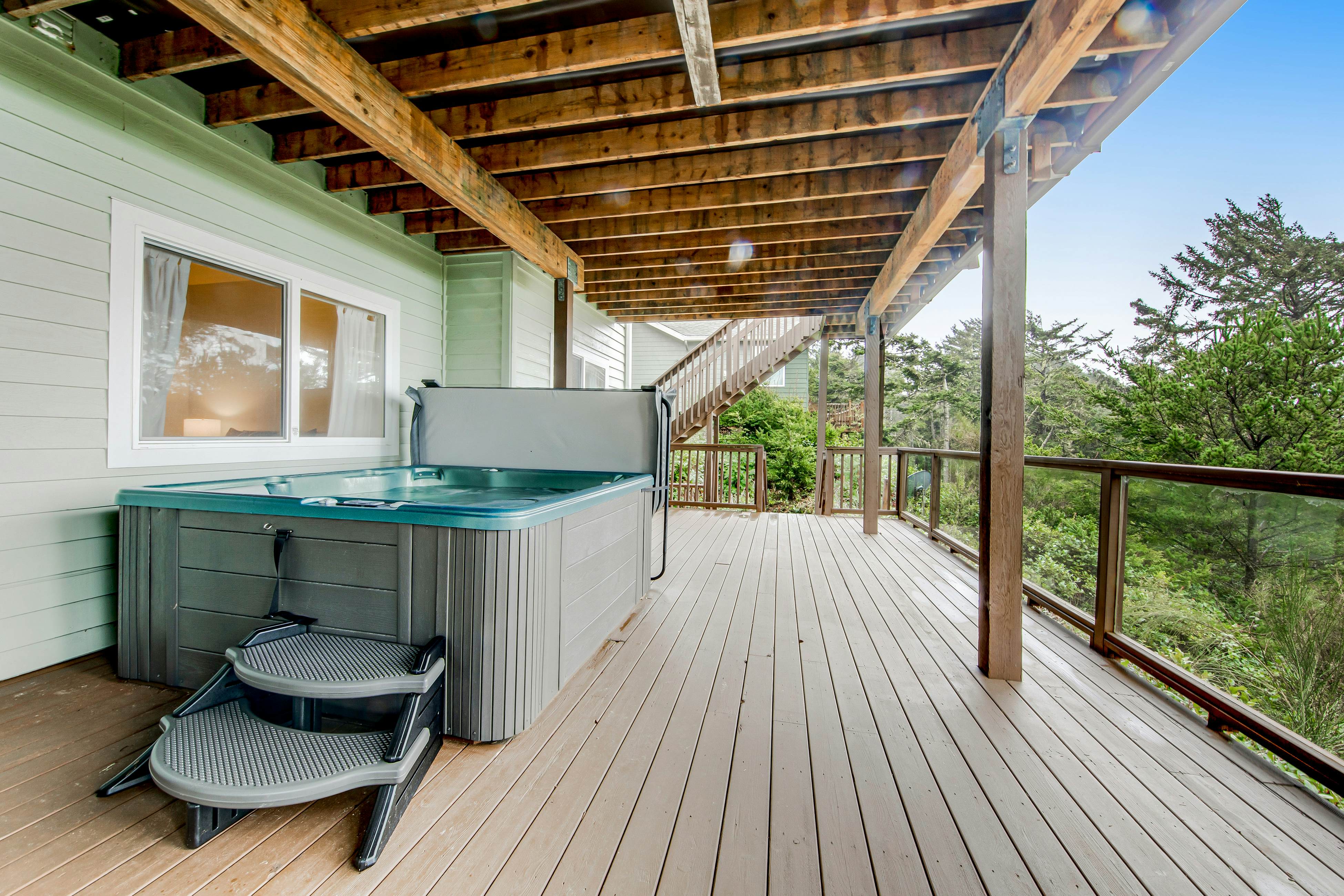 Idyllic Cape retreat with ocean views & private hot tub - walk to state beach