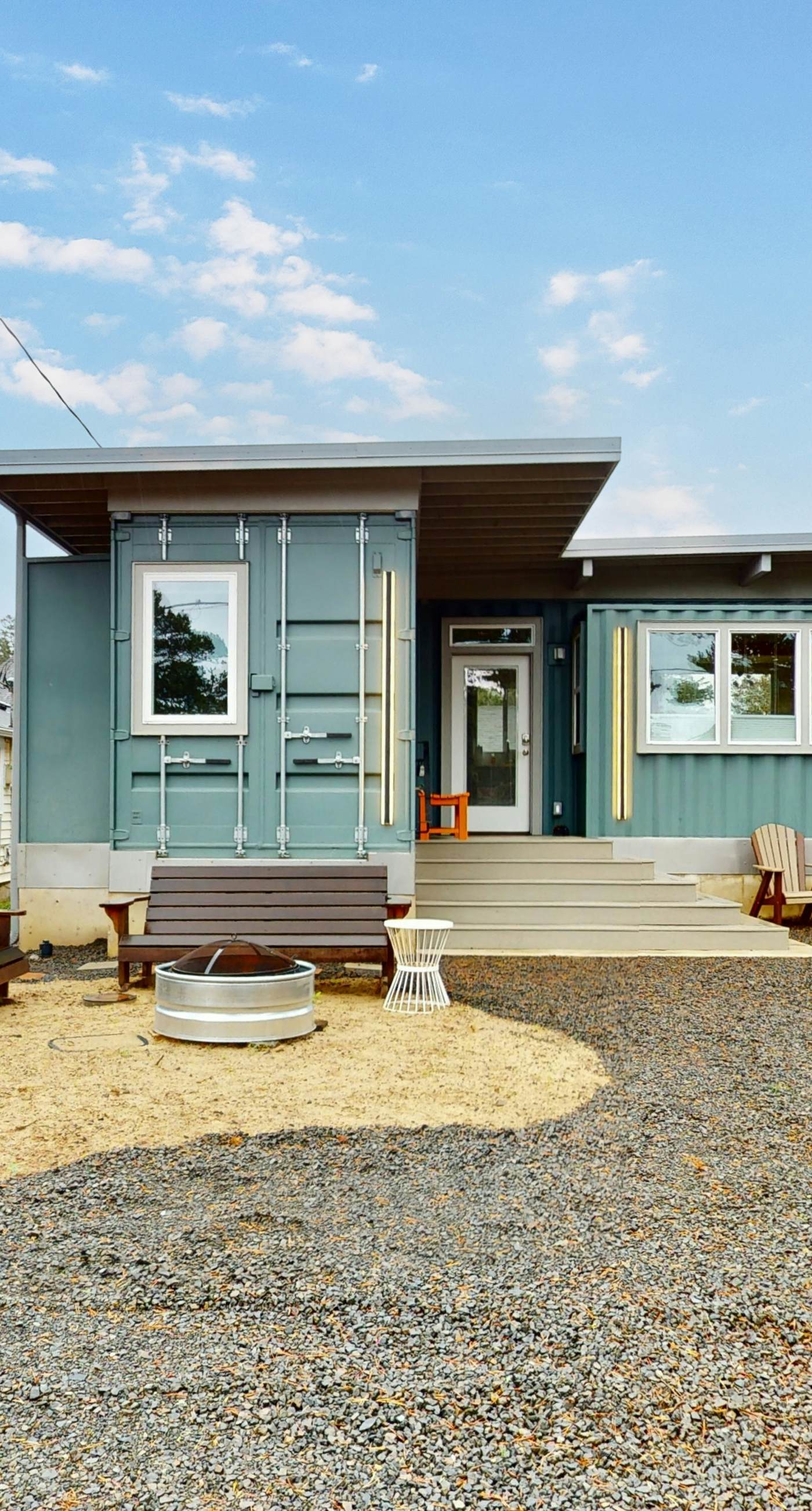 Dog friendly brand new shipping container home steps from the beach
