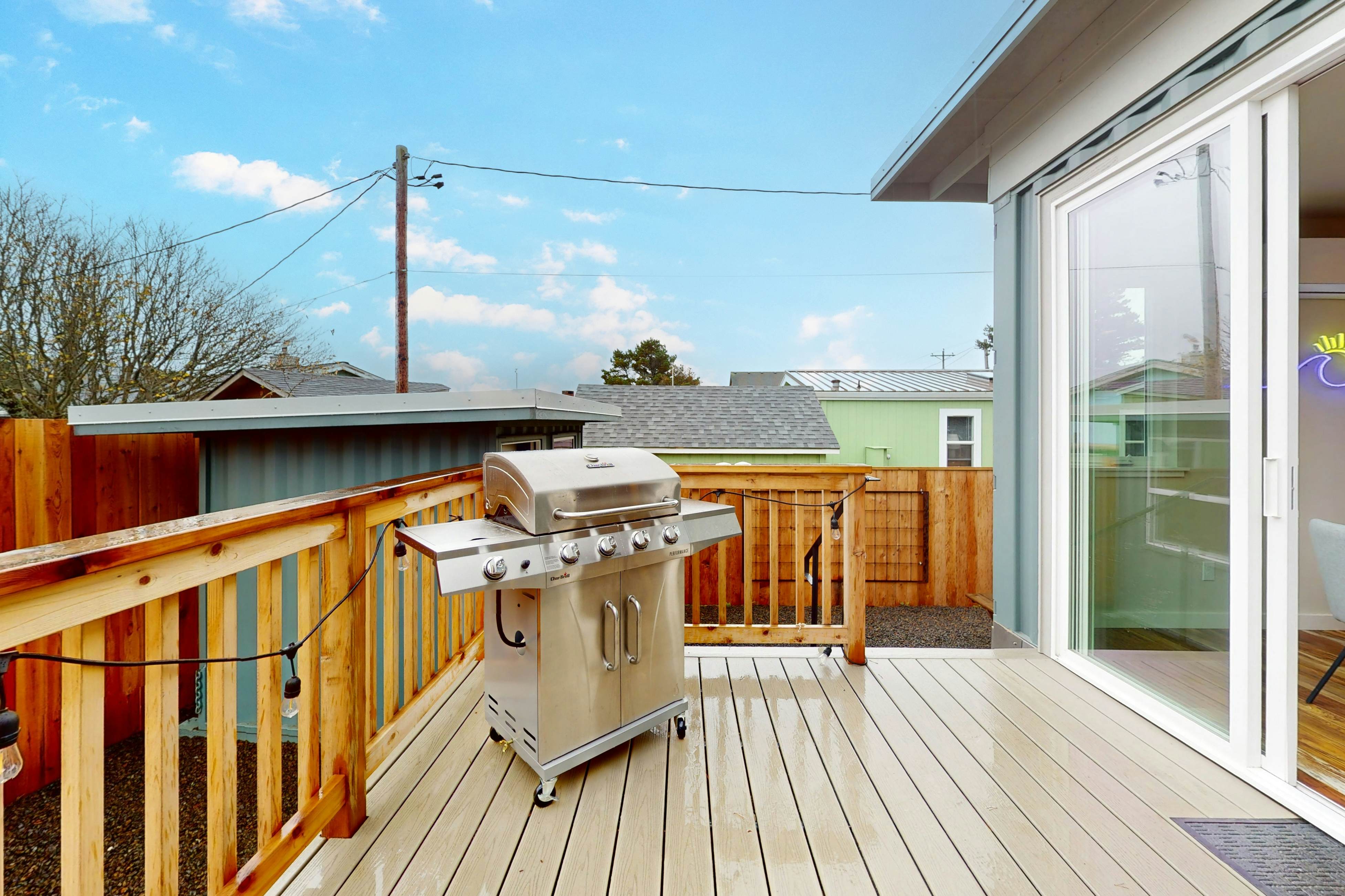Dog-friendly, brand-new shipping container home, steps from the beach