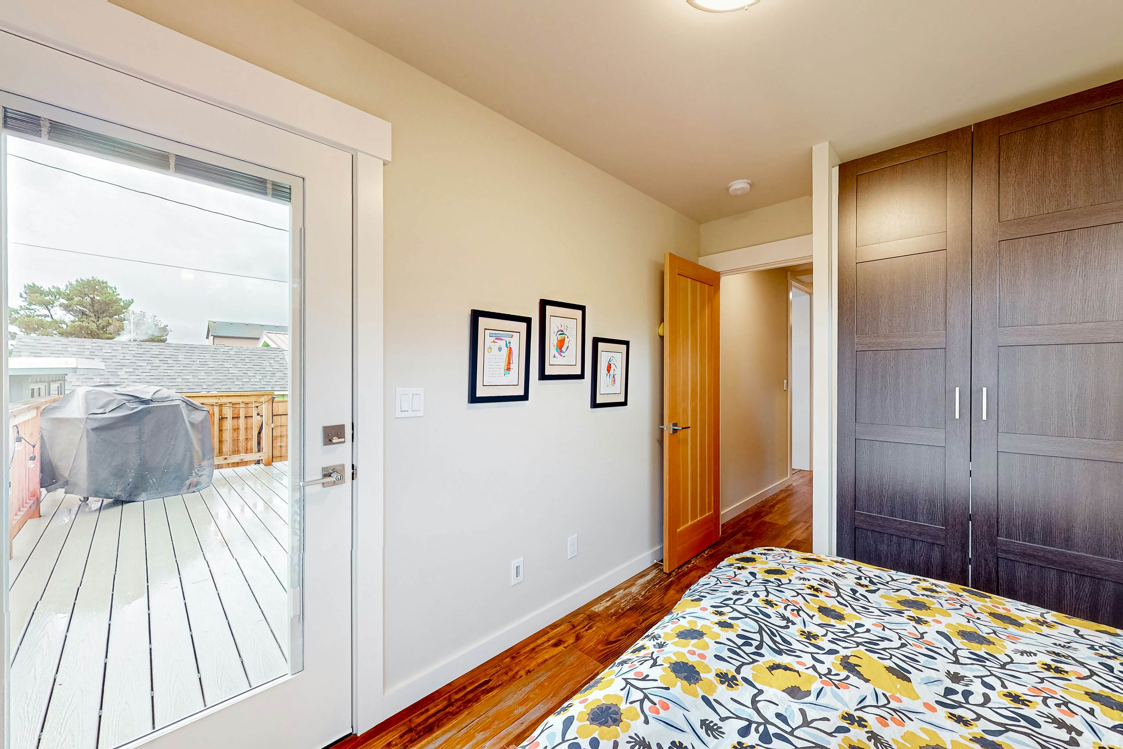 Dog-friendly, brand-new shipping container home, steps from the beach