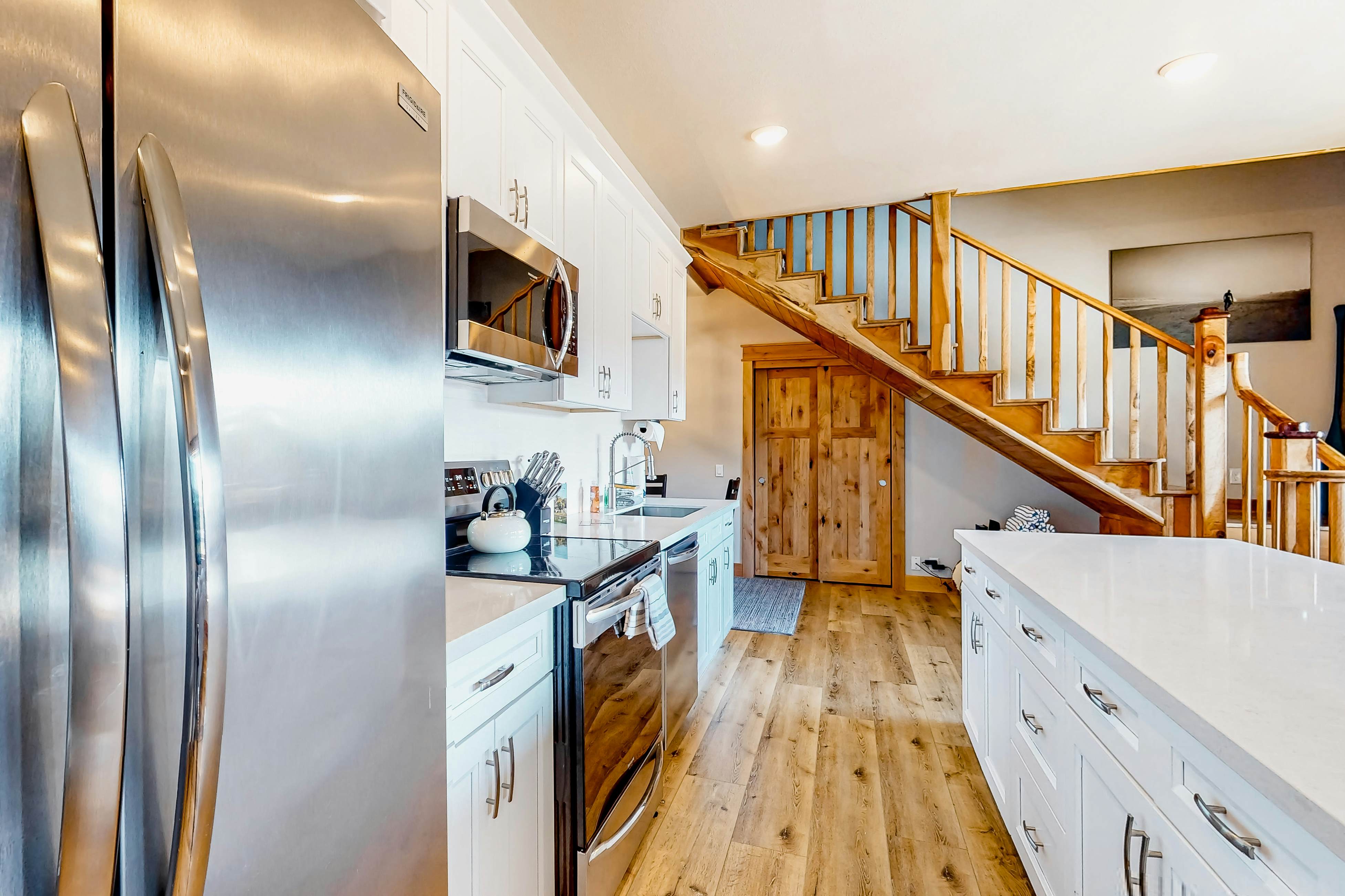 Costal Home a block from the beach with two-story deck, firepit, large yard