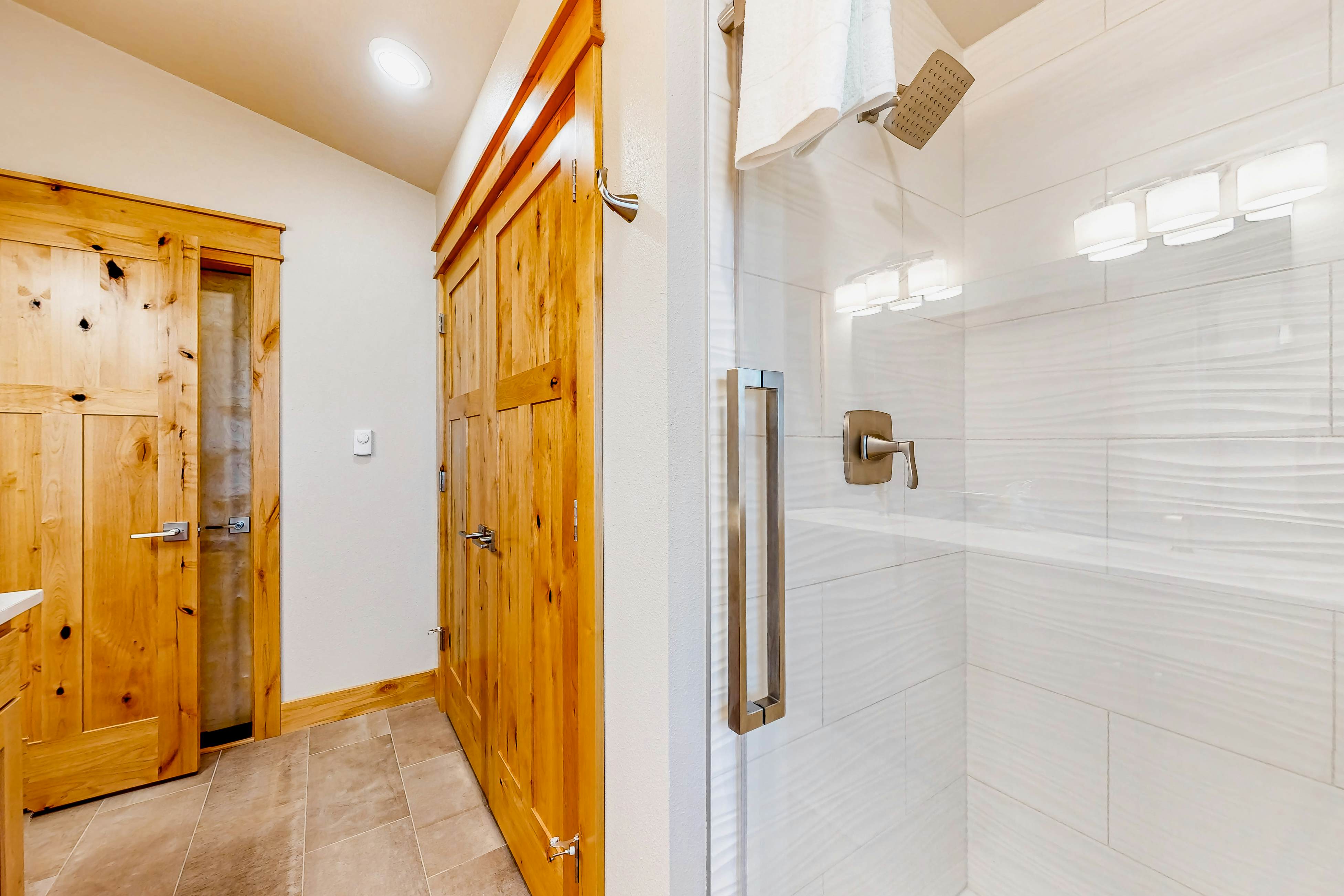 Costal Home a block from the beach with two-story deck, firepit, large yard