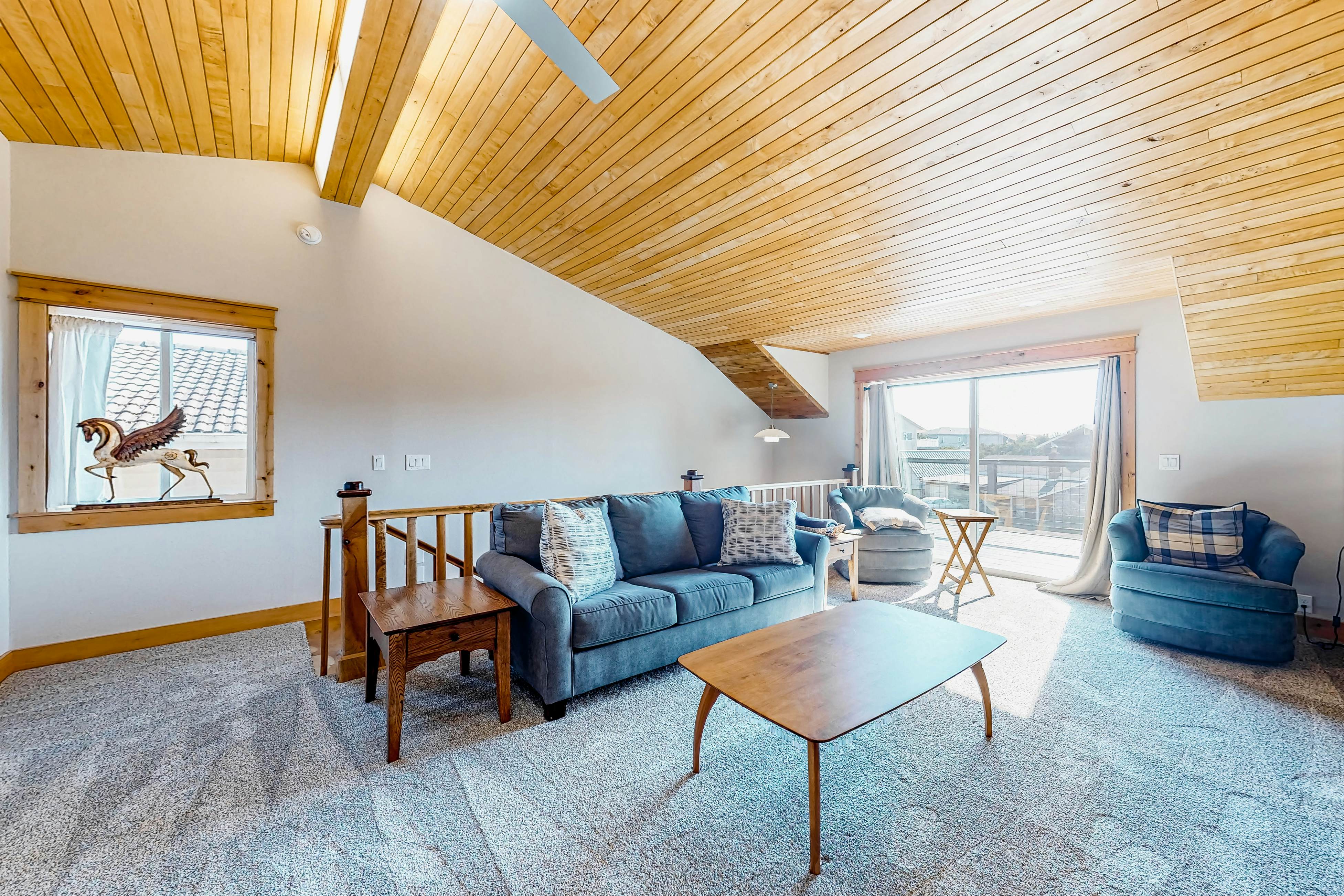 Costal Home a block from the beach with two-story deck, firepit, large yard