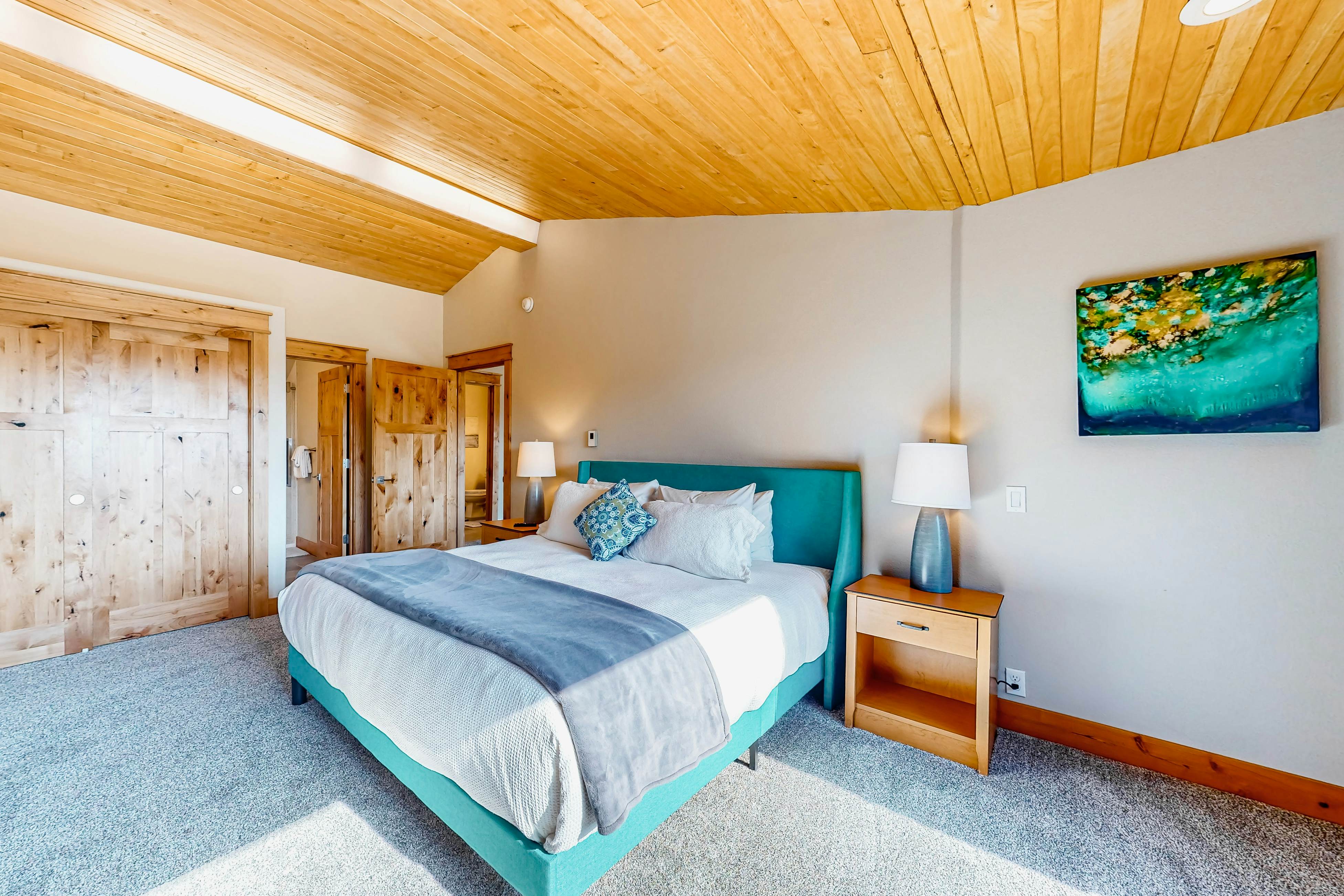 Costal Home a block from the beach with two-story deck, firepit, large yard