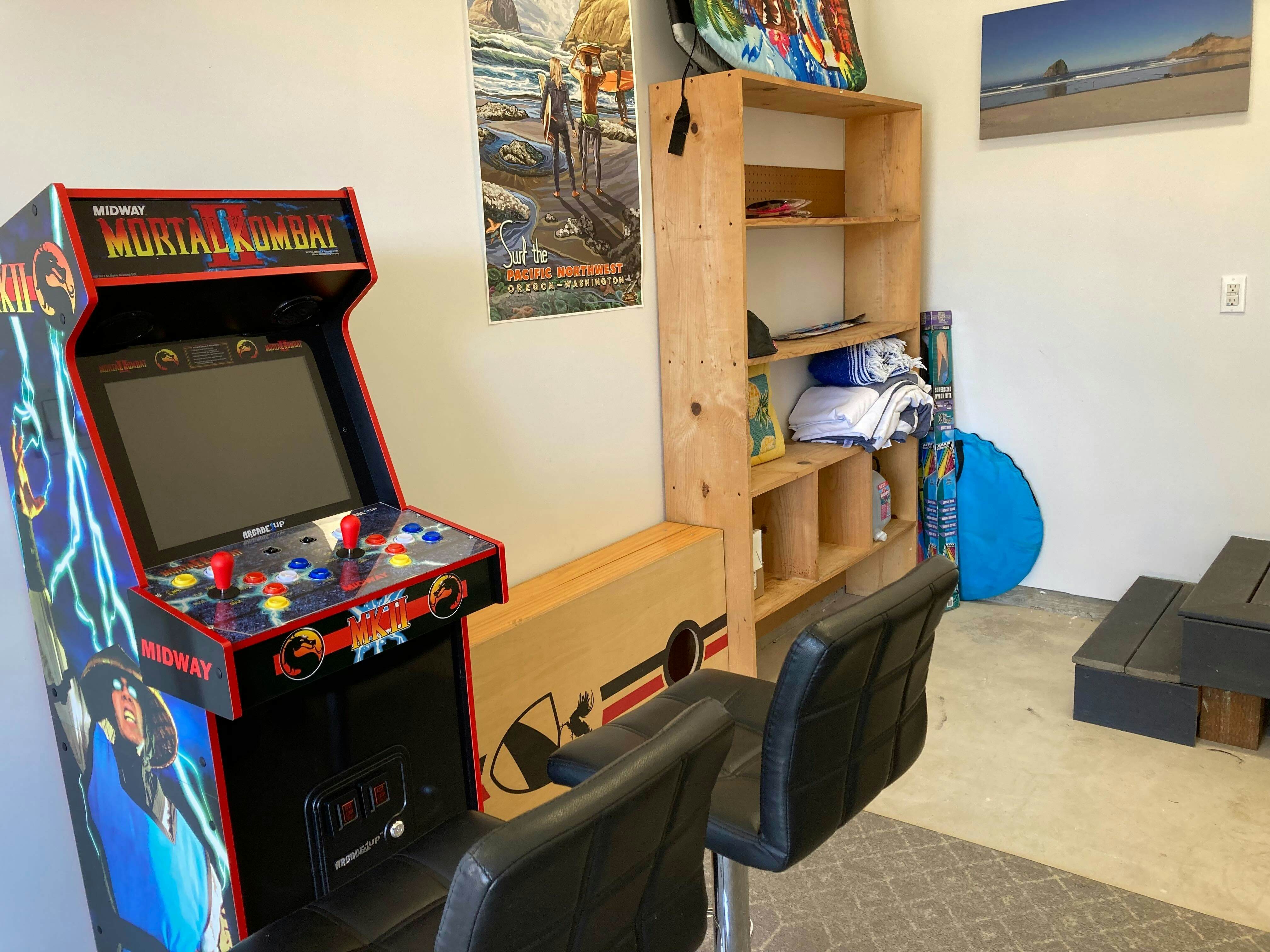 Costal Home a block from the beach with two-story deck, firepit, large yard