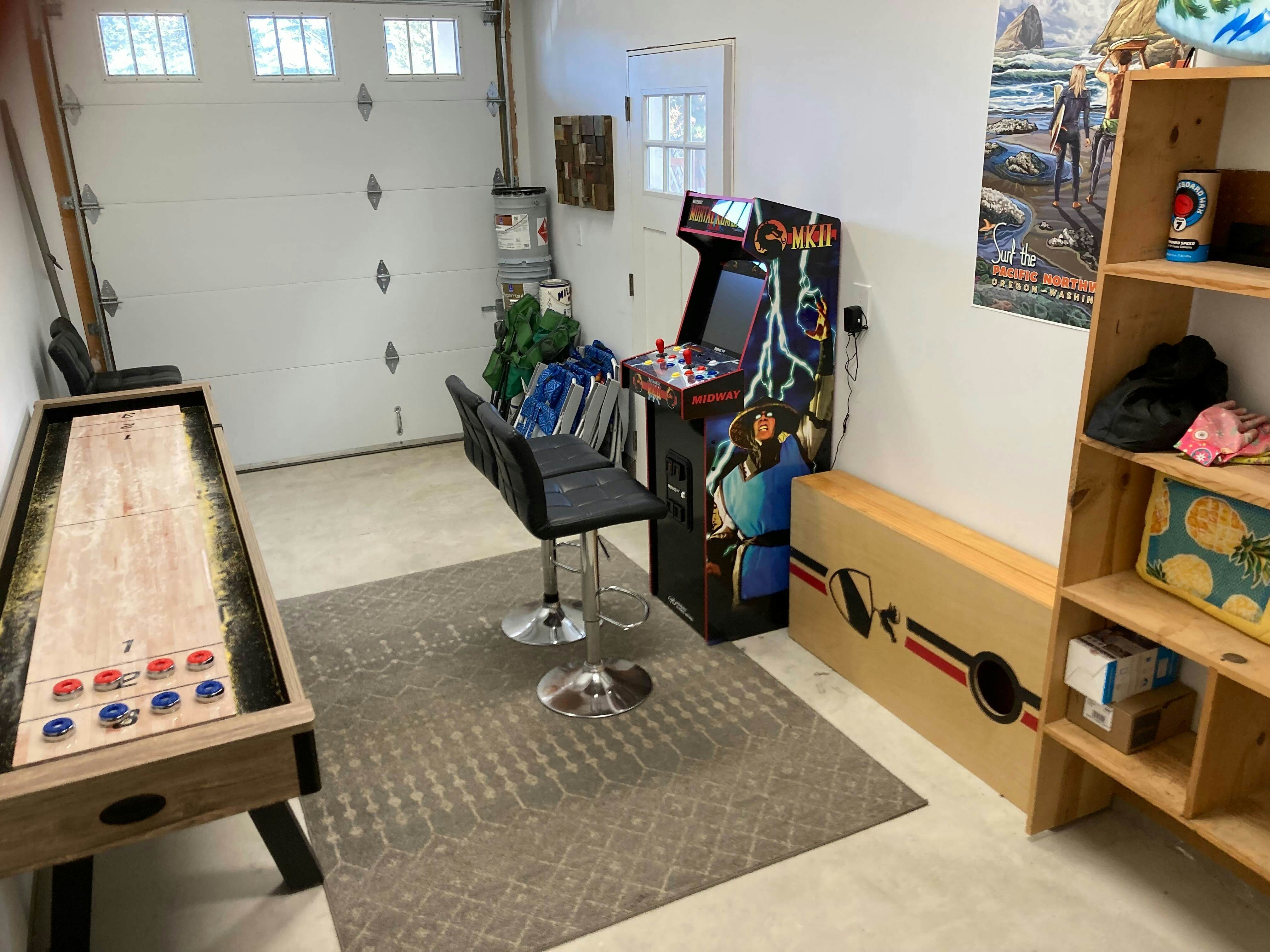 Costal Home a block from the beach with two-story deck, firepit, large yard