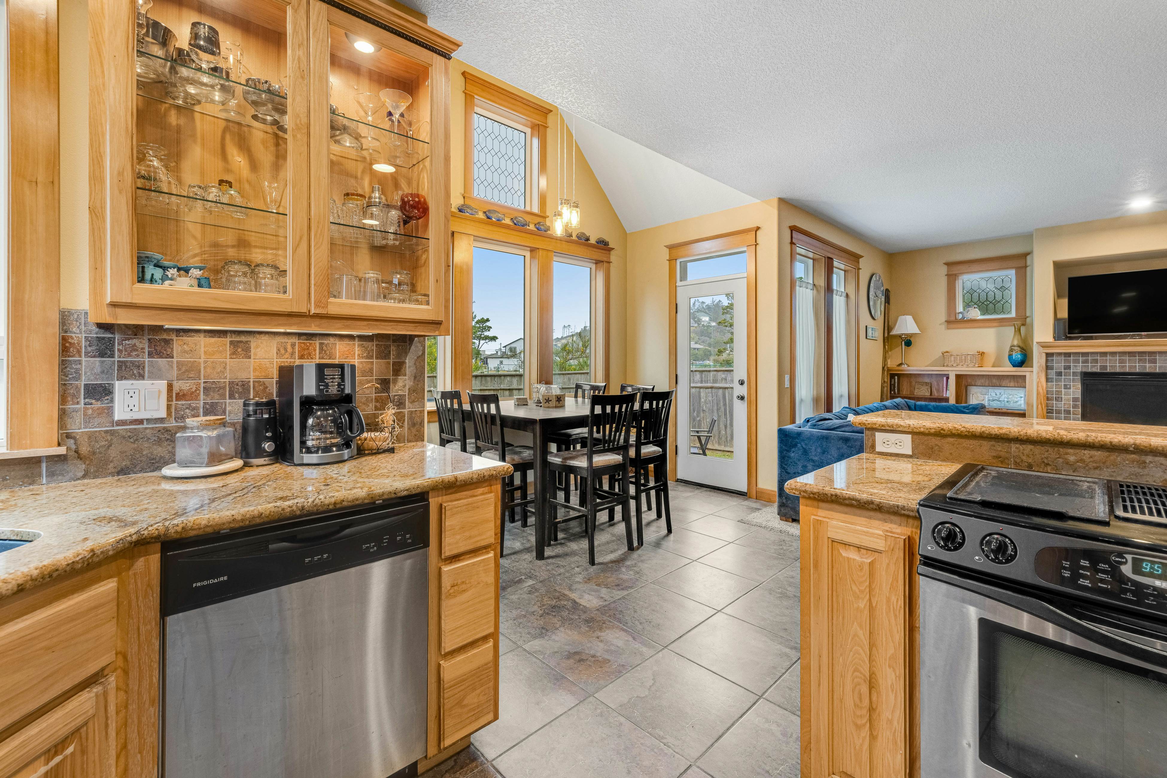 Dog-friendly coastal retreat with a game room, patio, grill, jetted tub, & W/D